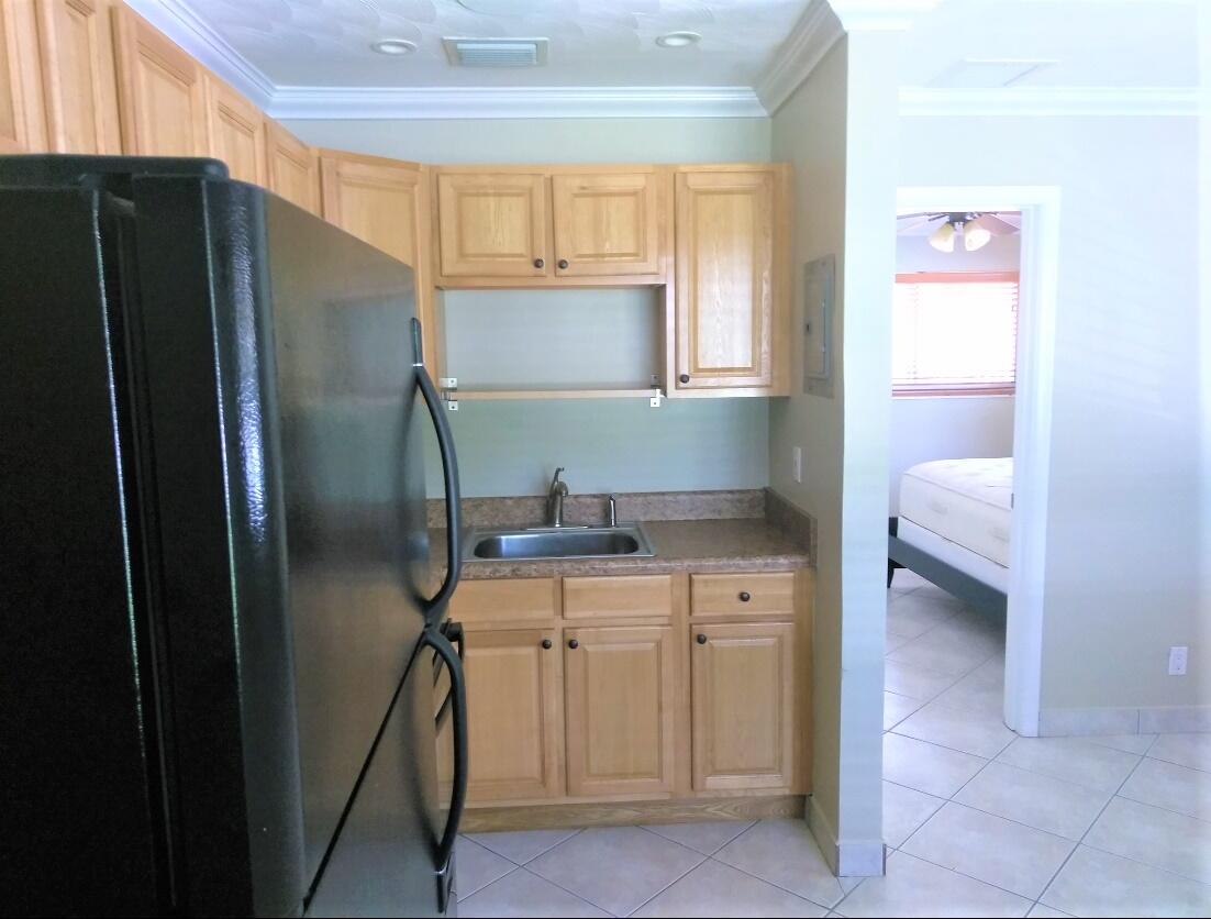 GREENS SUB - Residential Lease