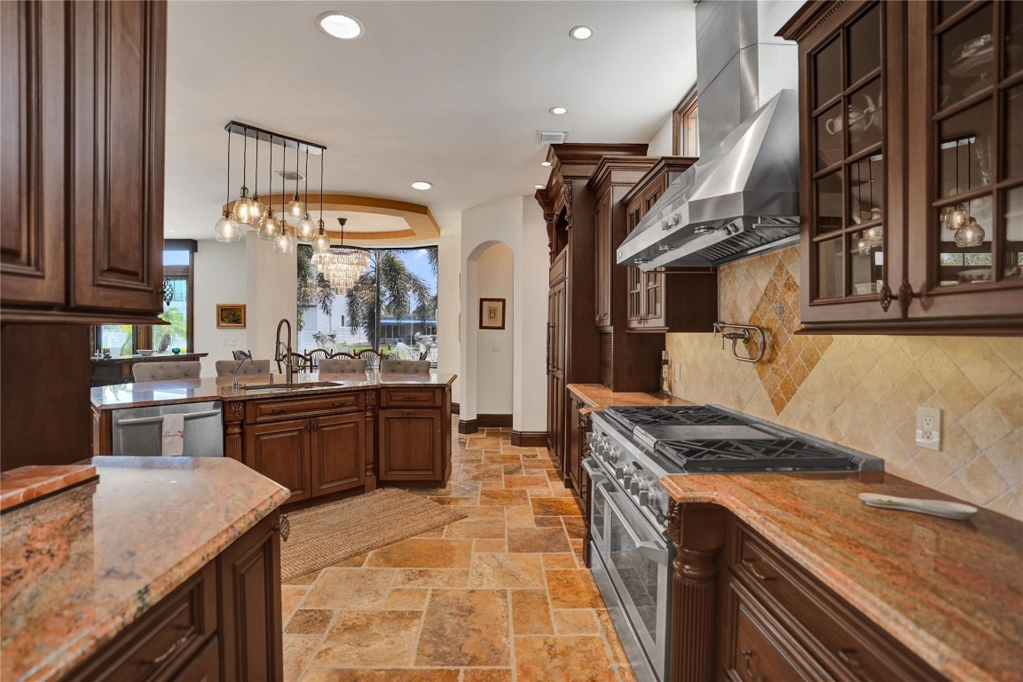 CORAL KEY VILLAS 3RD SEC - Residential