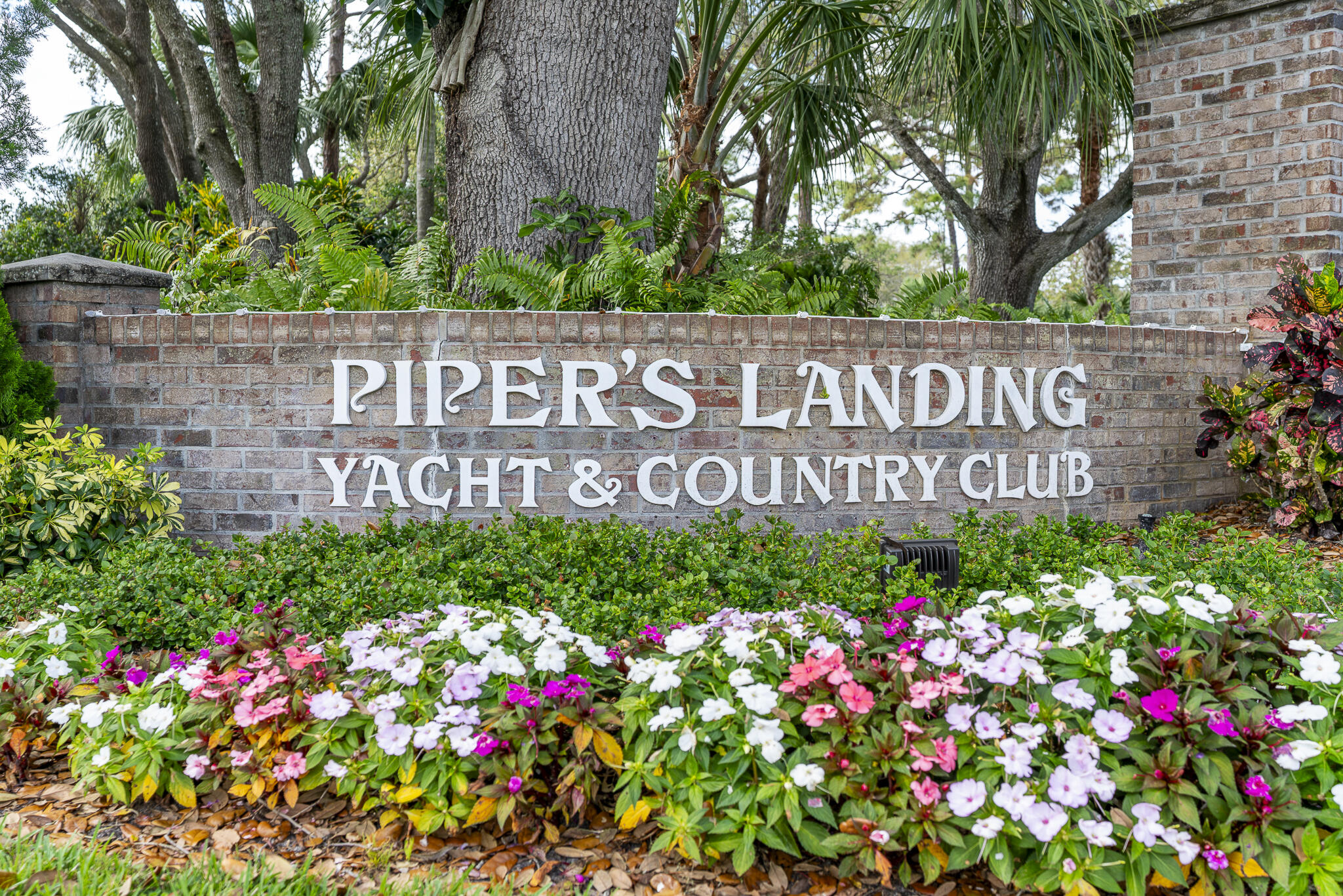 PIPERS LANDING - Residential