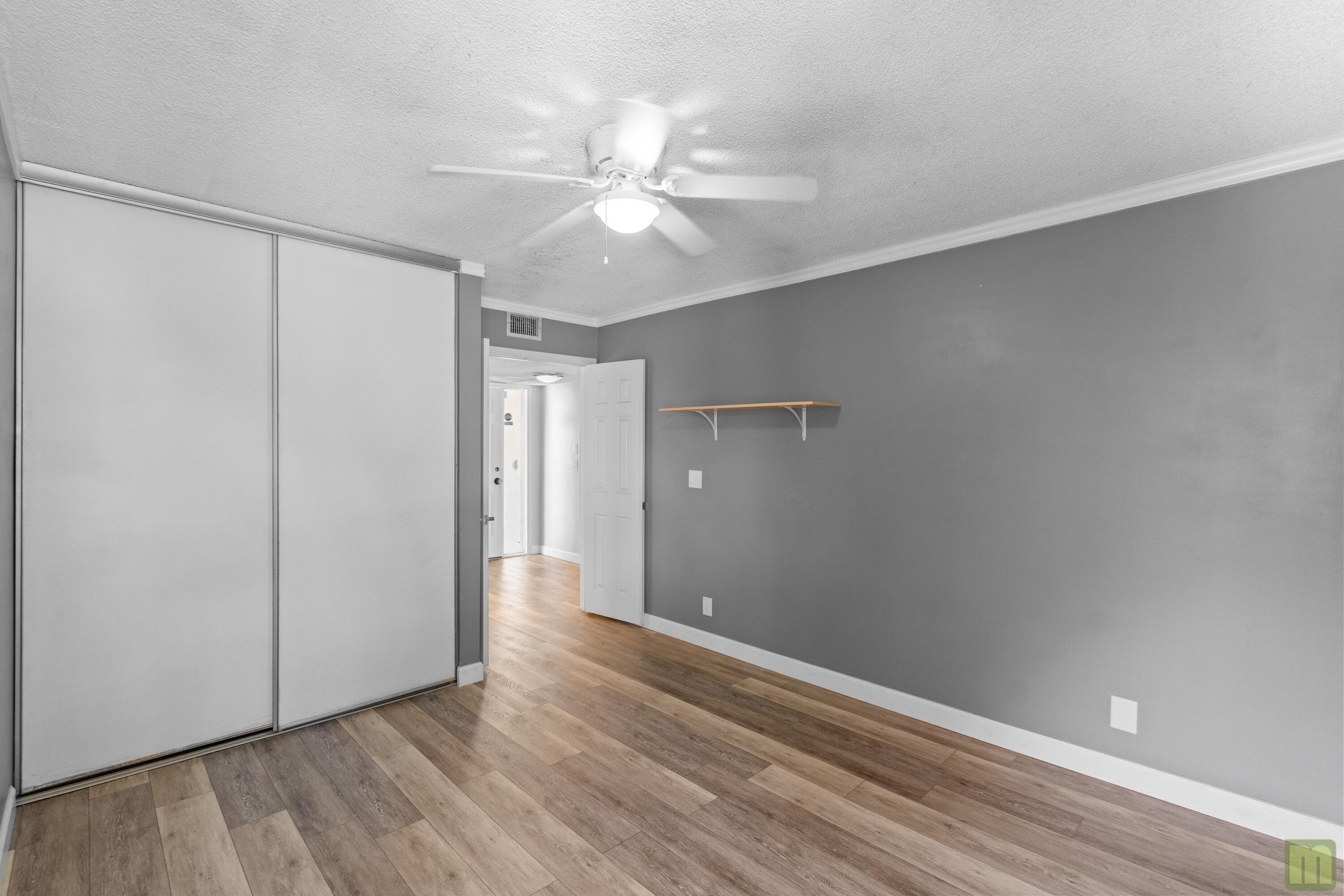 BAYWOOD VILLAGE I-B CONDO - Residential