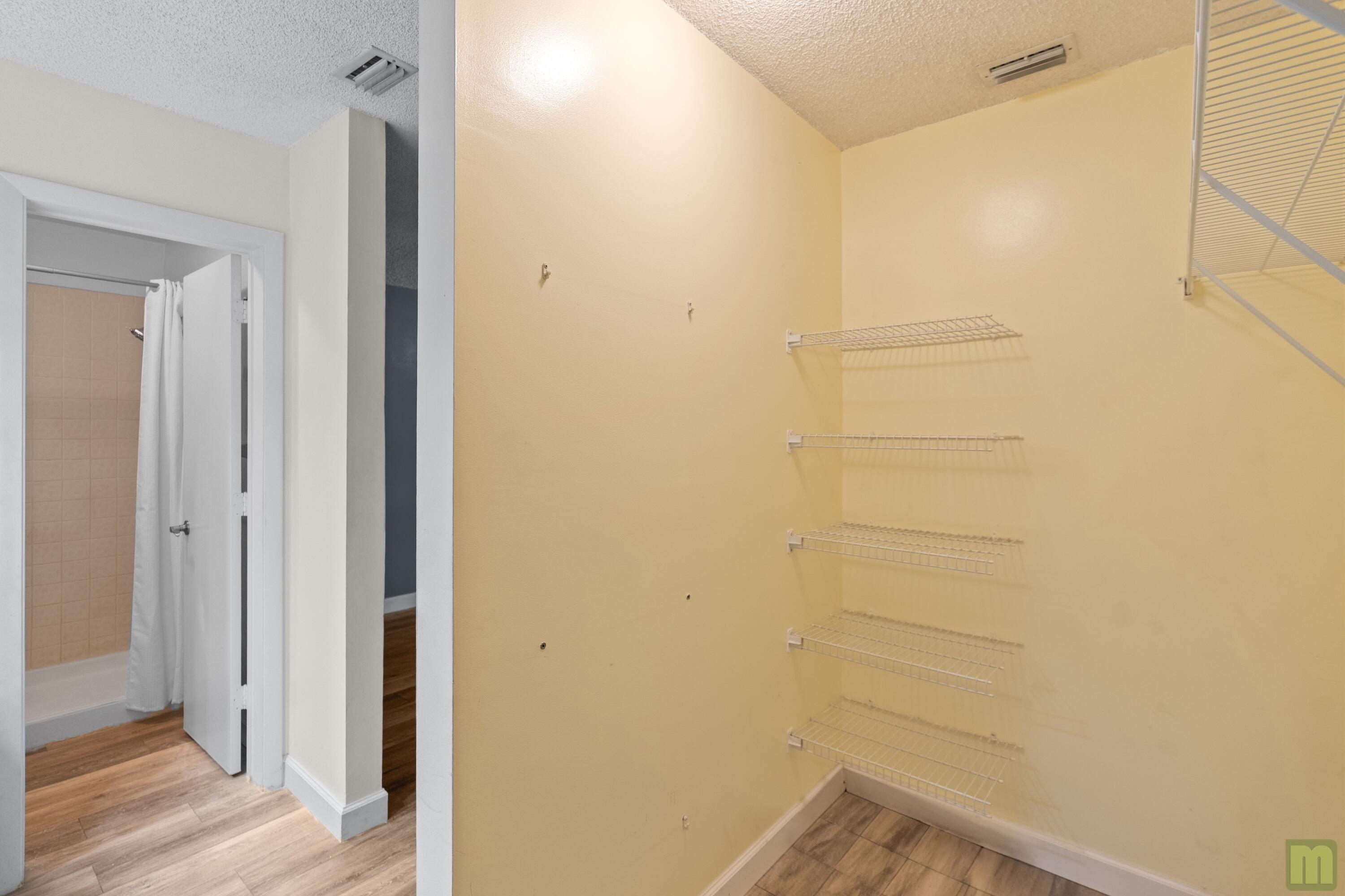 BAYWOOD VILLAGE I-B CONDO - Residential