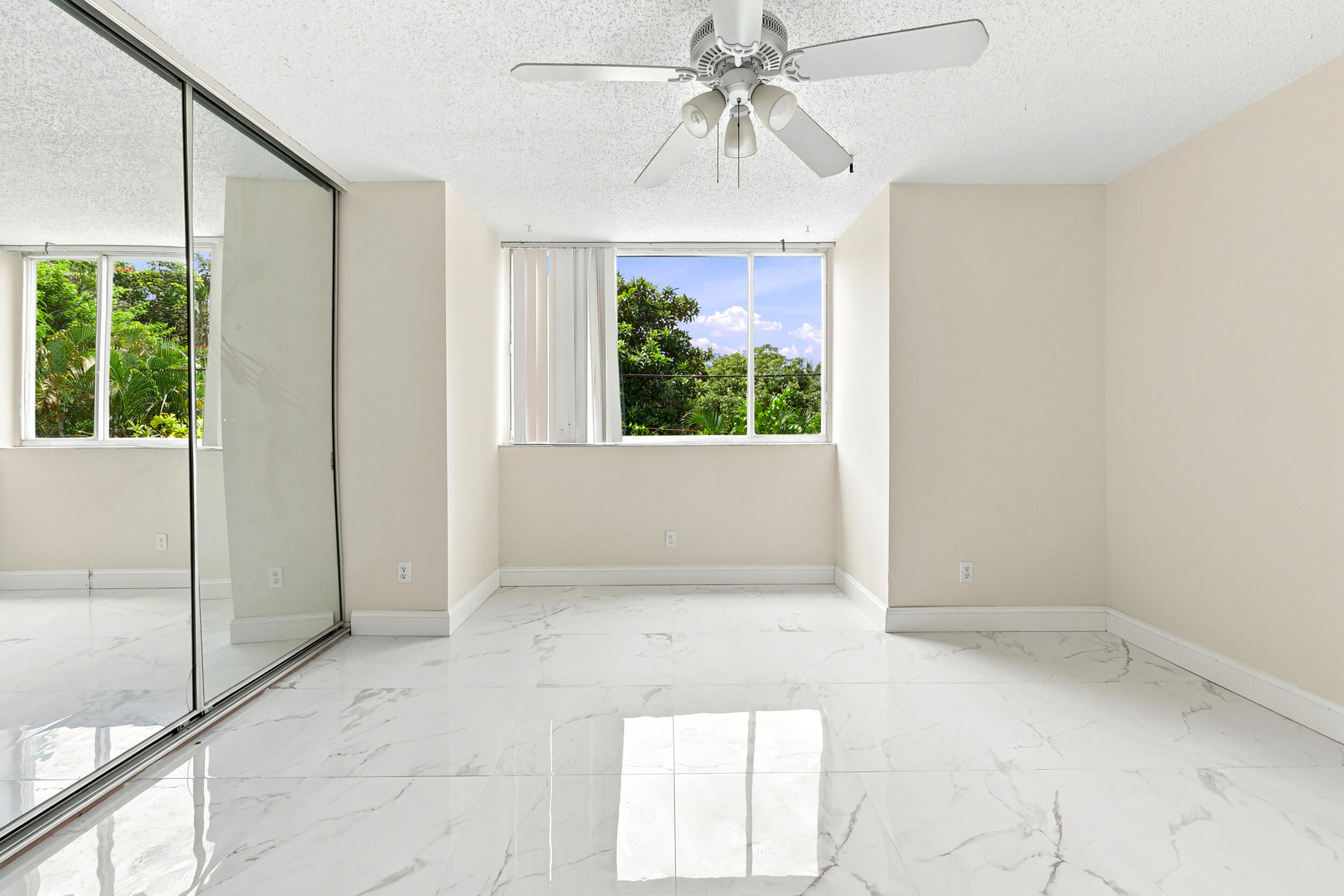 PARK PLACE TOWNHOMES - Residential Lease