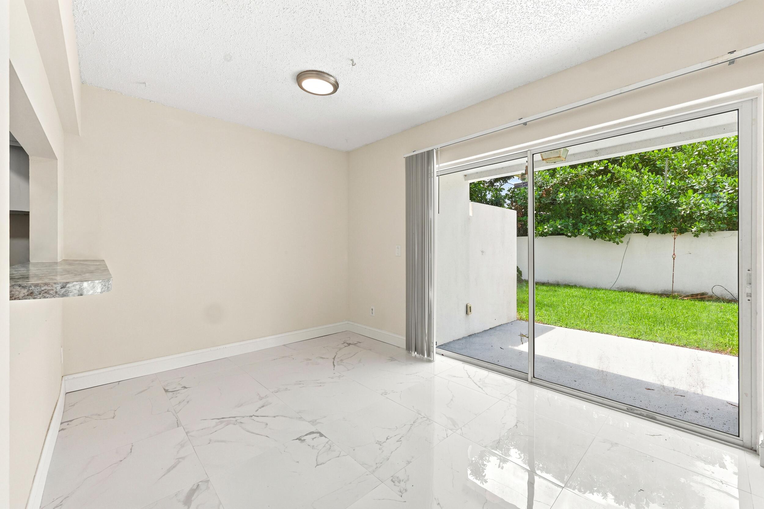PARK PLACE TOWNHOMES - Residential Lease
