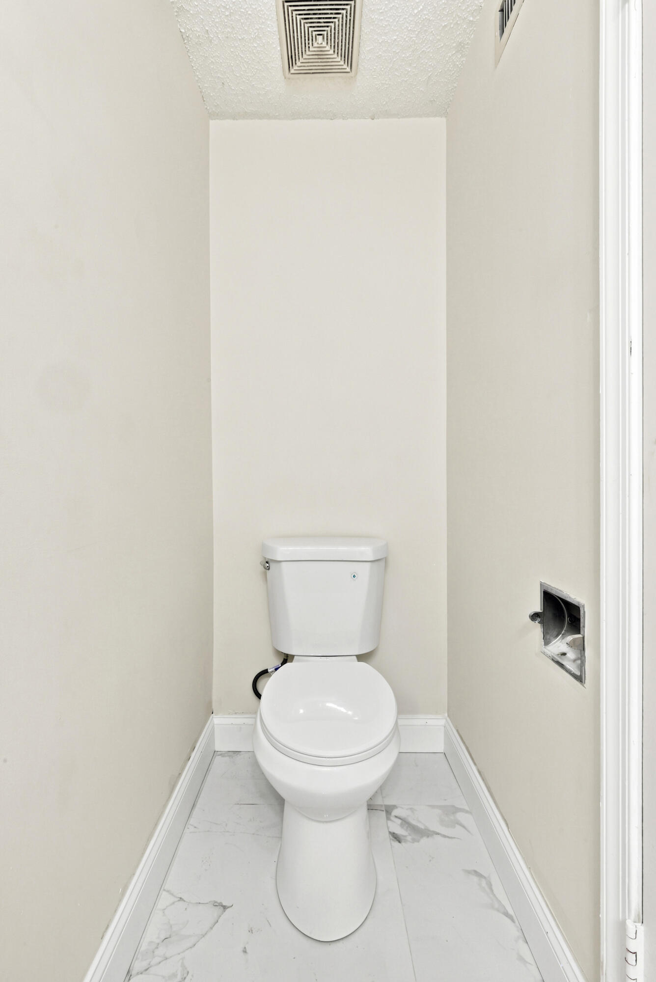 PARK PLACE TOWNHOMES - Residential Lease