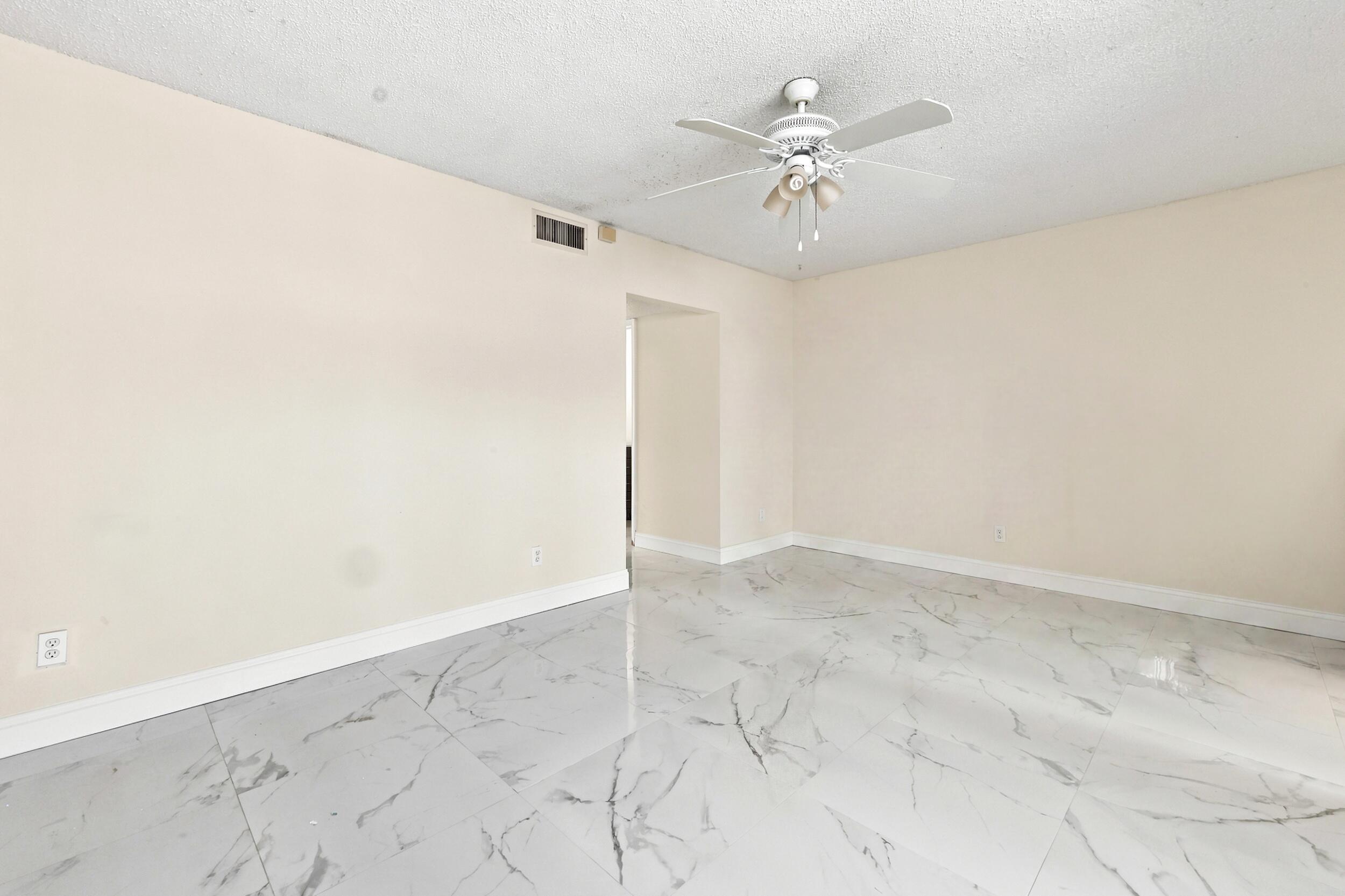 PARK PLACE TOWNHOMES - Residential Lease