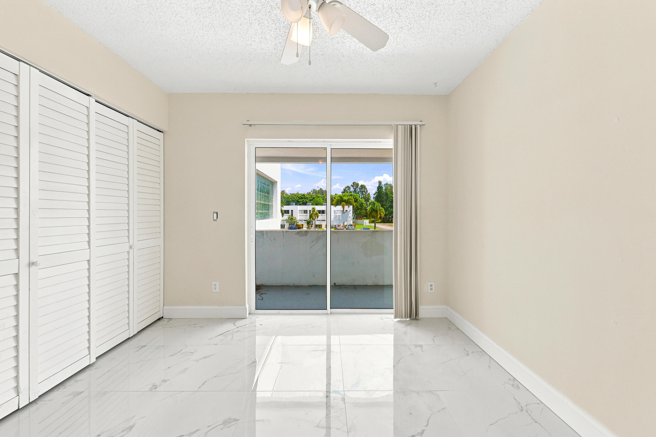 PARK PLACE TOWNHOMES - Residential Lease