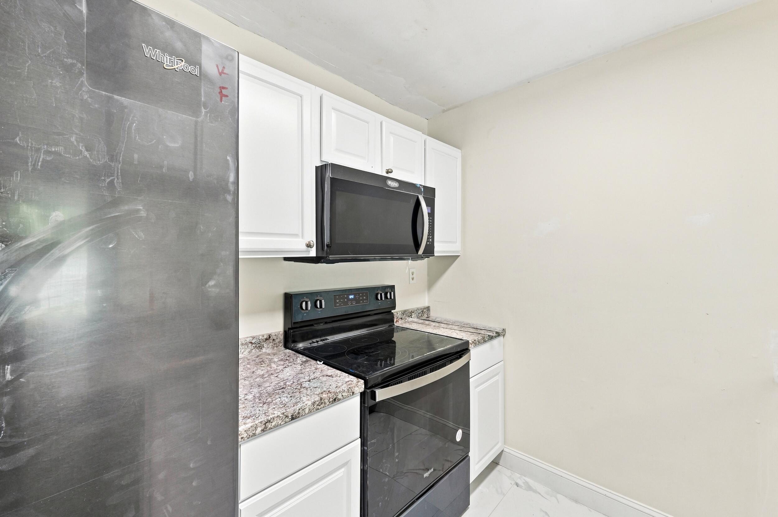 PARK PLACE TOWNHOMES - Residential Lease