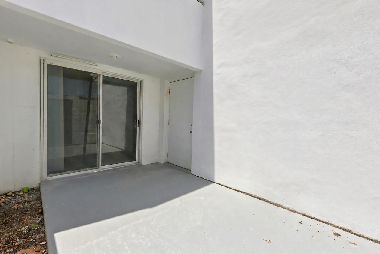 PARK PLACE TOWNHOMES - Residential Lease