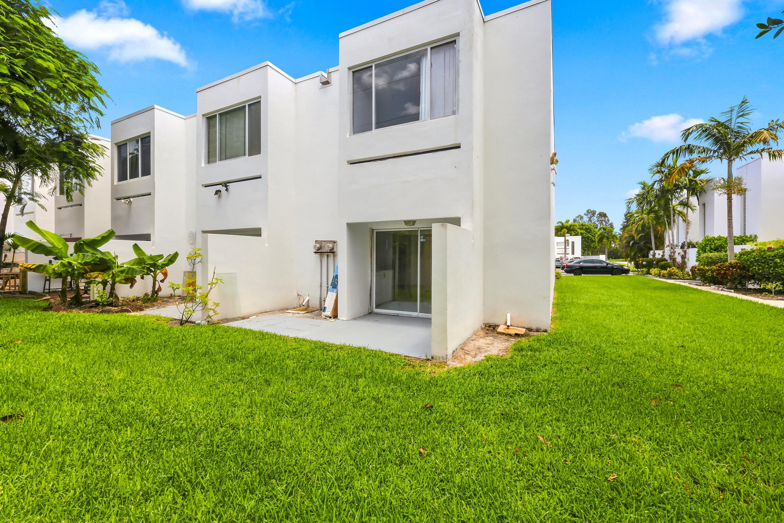 PARK PLACE TOWNHOMES - Residential Lease