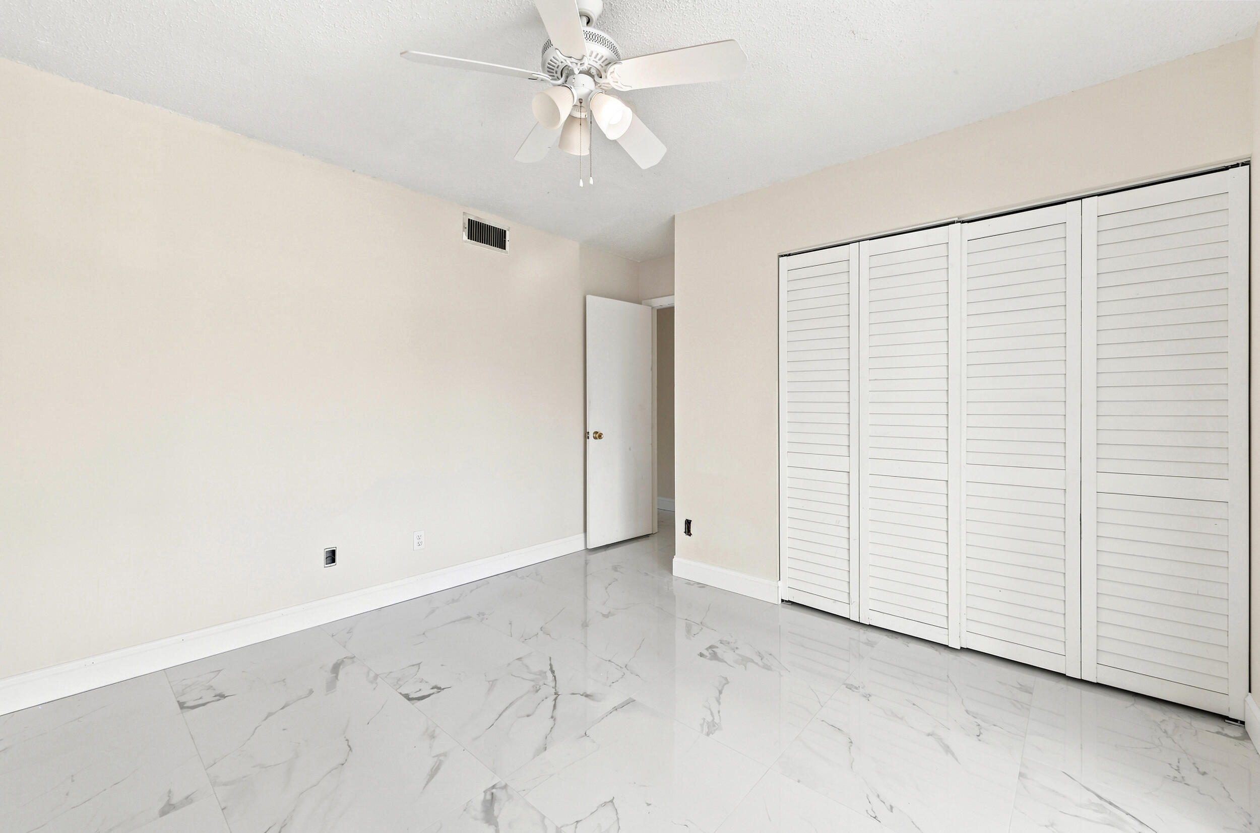 PARK PLACE TOWNHOMES - Residential Lease