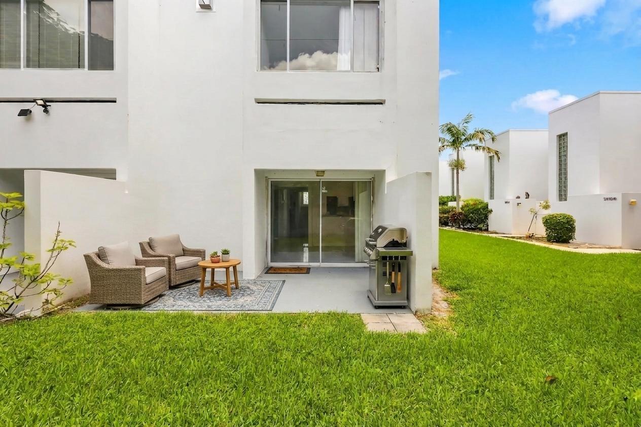 PARK PLACE TOWNHOMES - Residential Lease