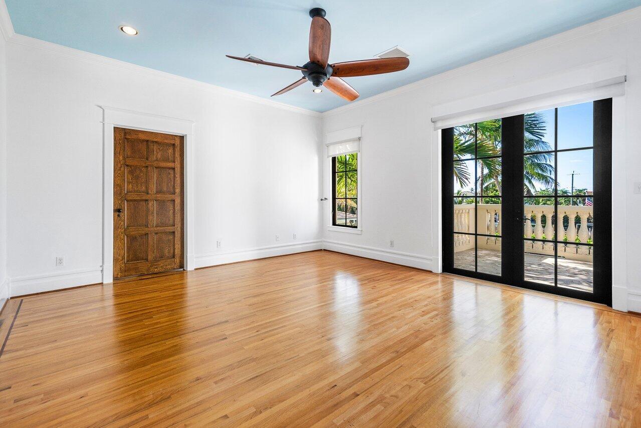 HARBOR ESTATES - Residential