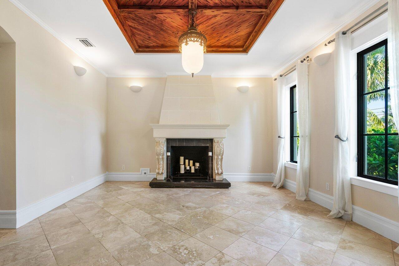 HARBOR ESTATES - Residential