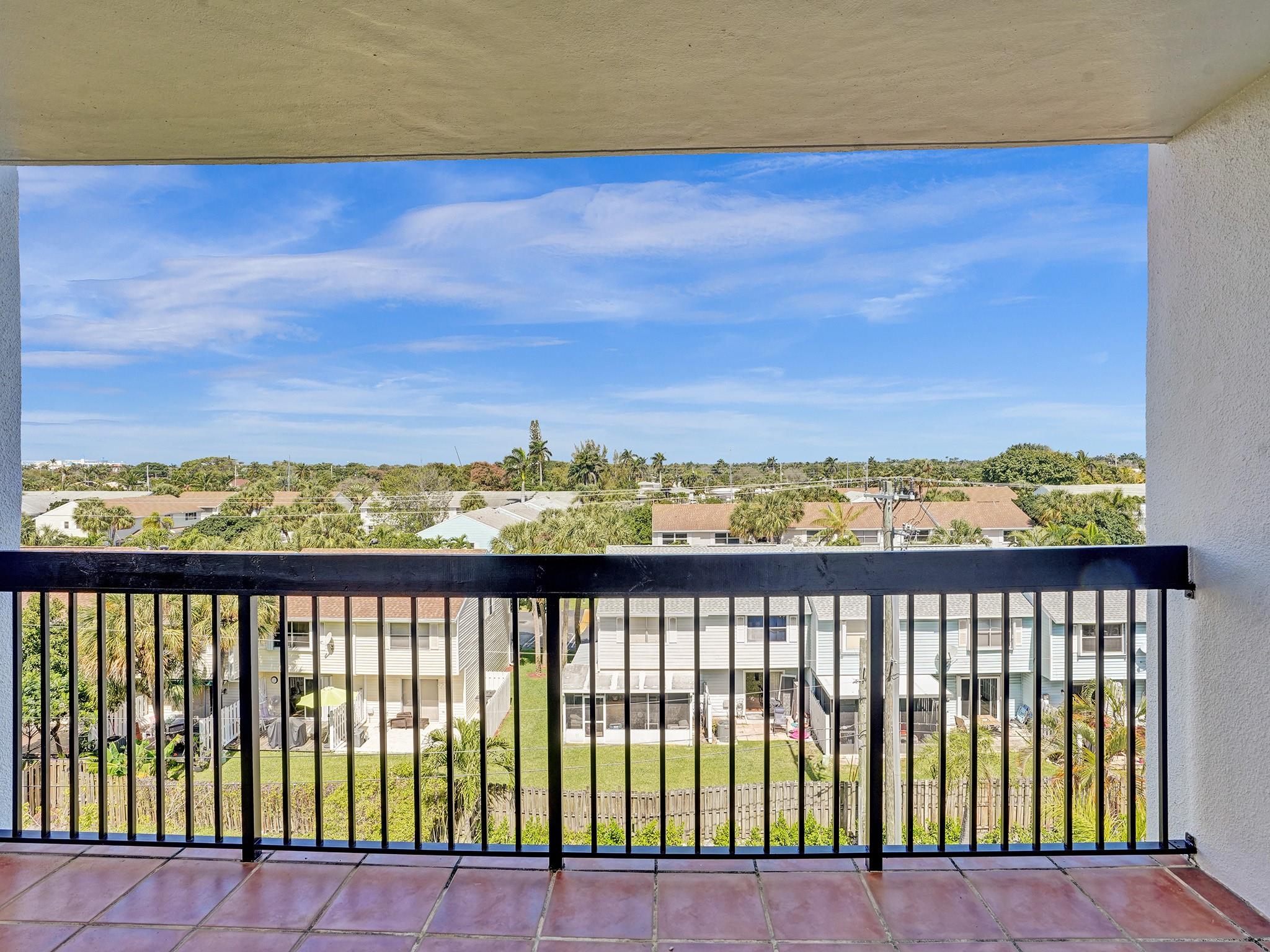 Mariners Way Condo - Residential
