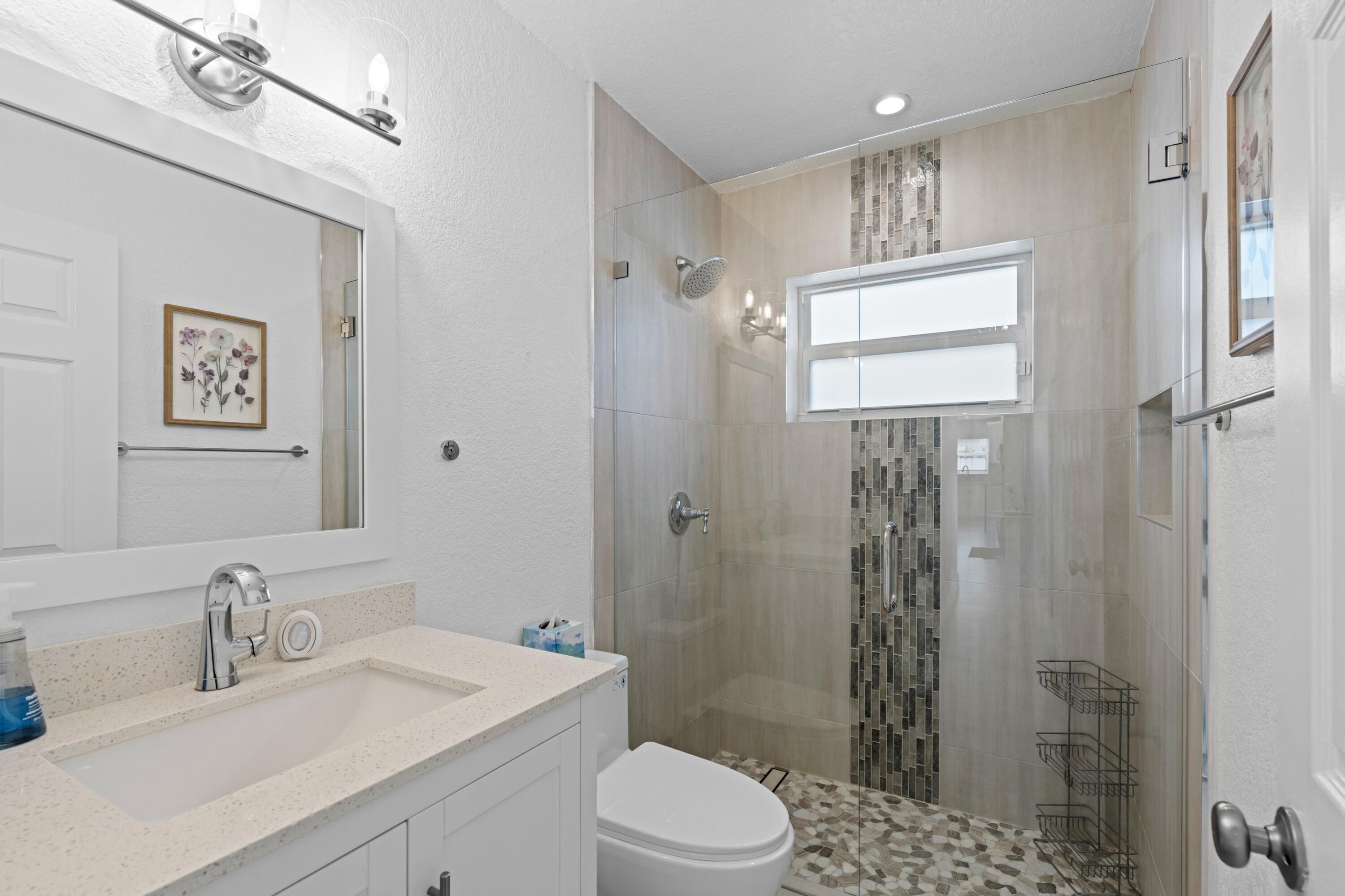 HIDDEN VALLEY SEC 2 - Residential Lease