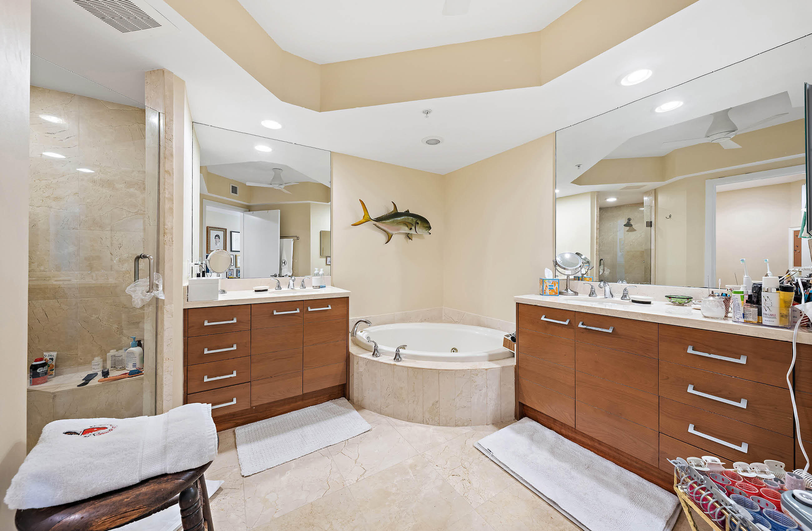 LANDMARK AT THE GARDENS CONDO - Residential