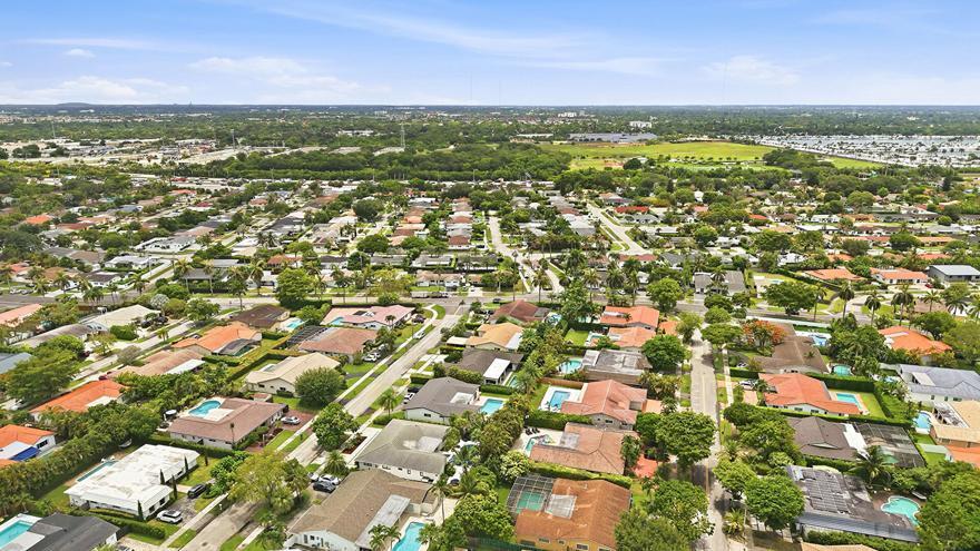 HIGHLAND LAKES SEC 3 - Residential