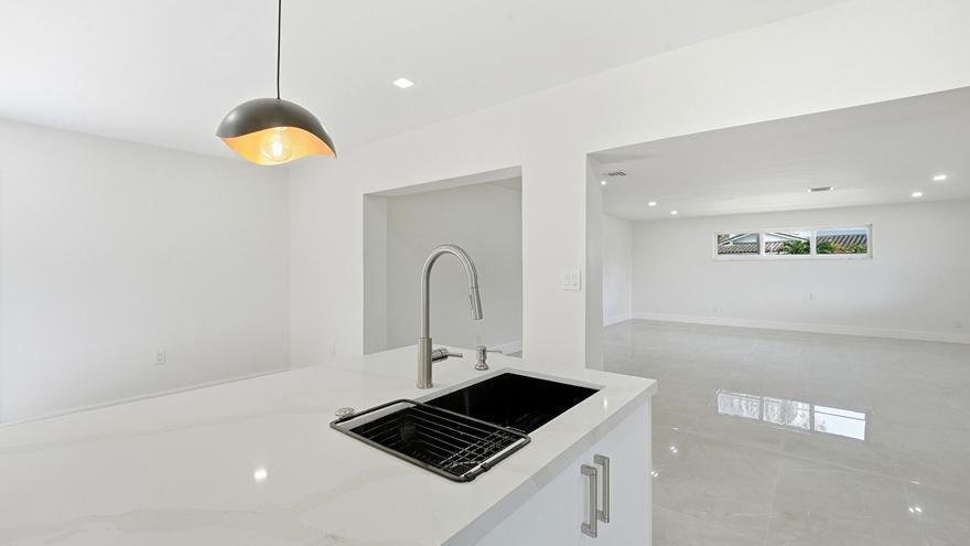 HIGHLAND LAKES SEC 3 - Residential