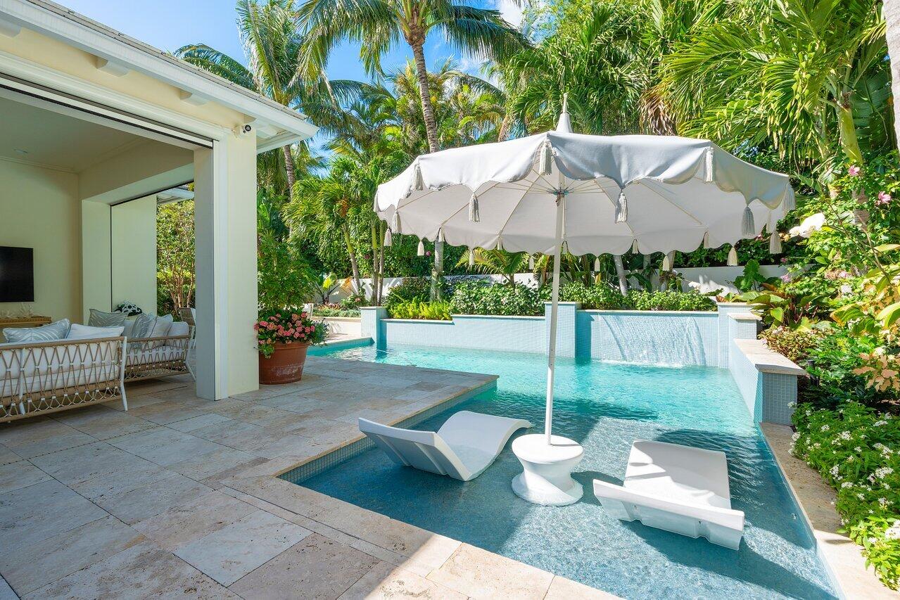 VILLAS AT 4001 NORTH OCEAN CONDO - Residential