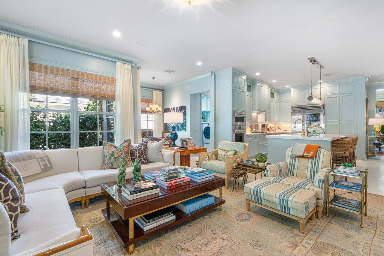 VILLAS AT 4001 NORTH OCEAN CONDO - Residential