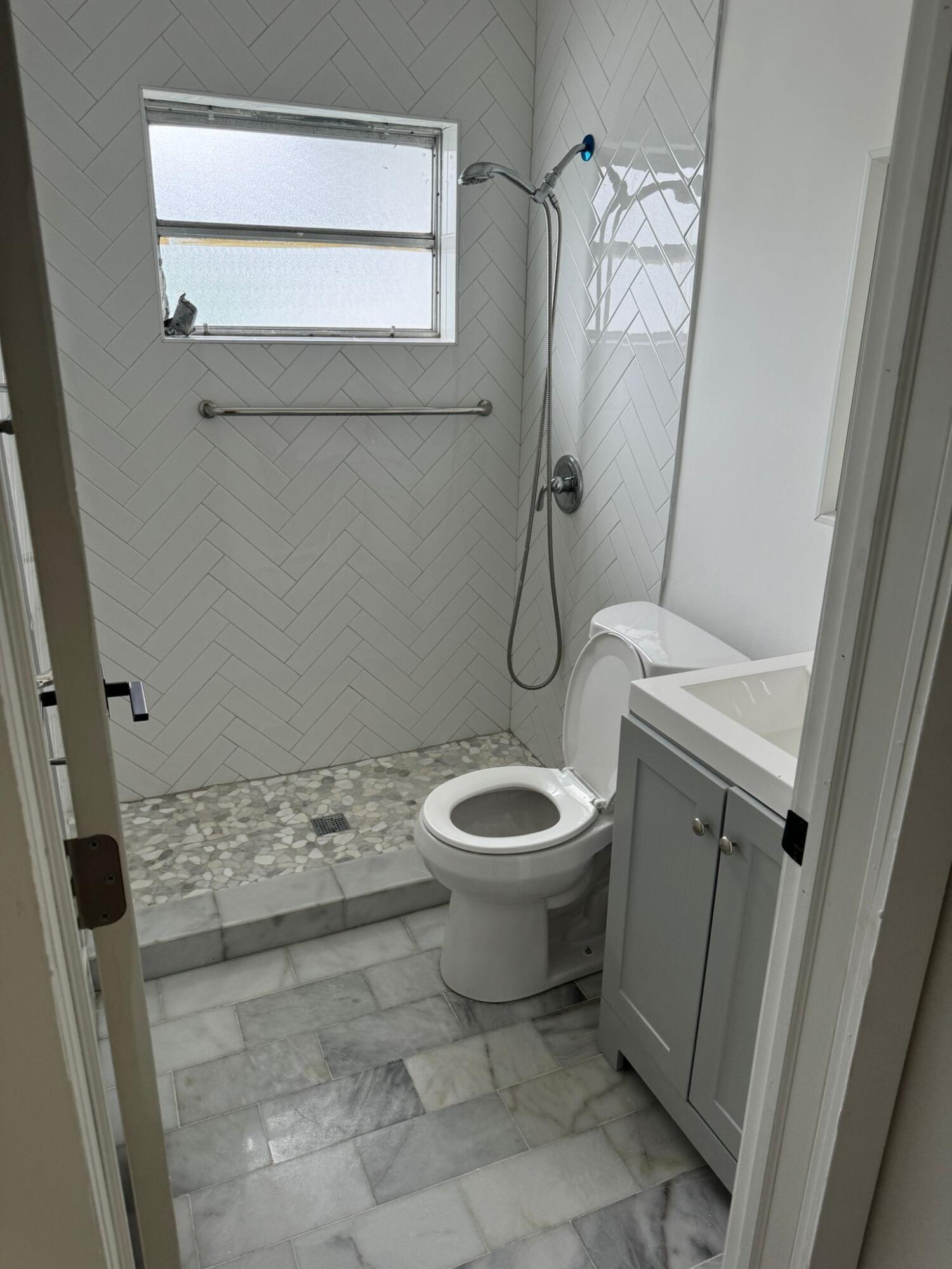 REED LAND CO - Residential Lease