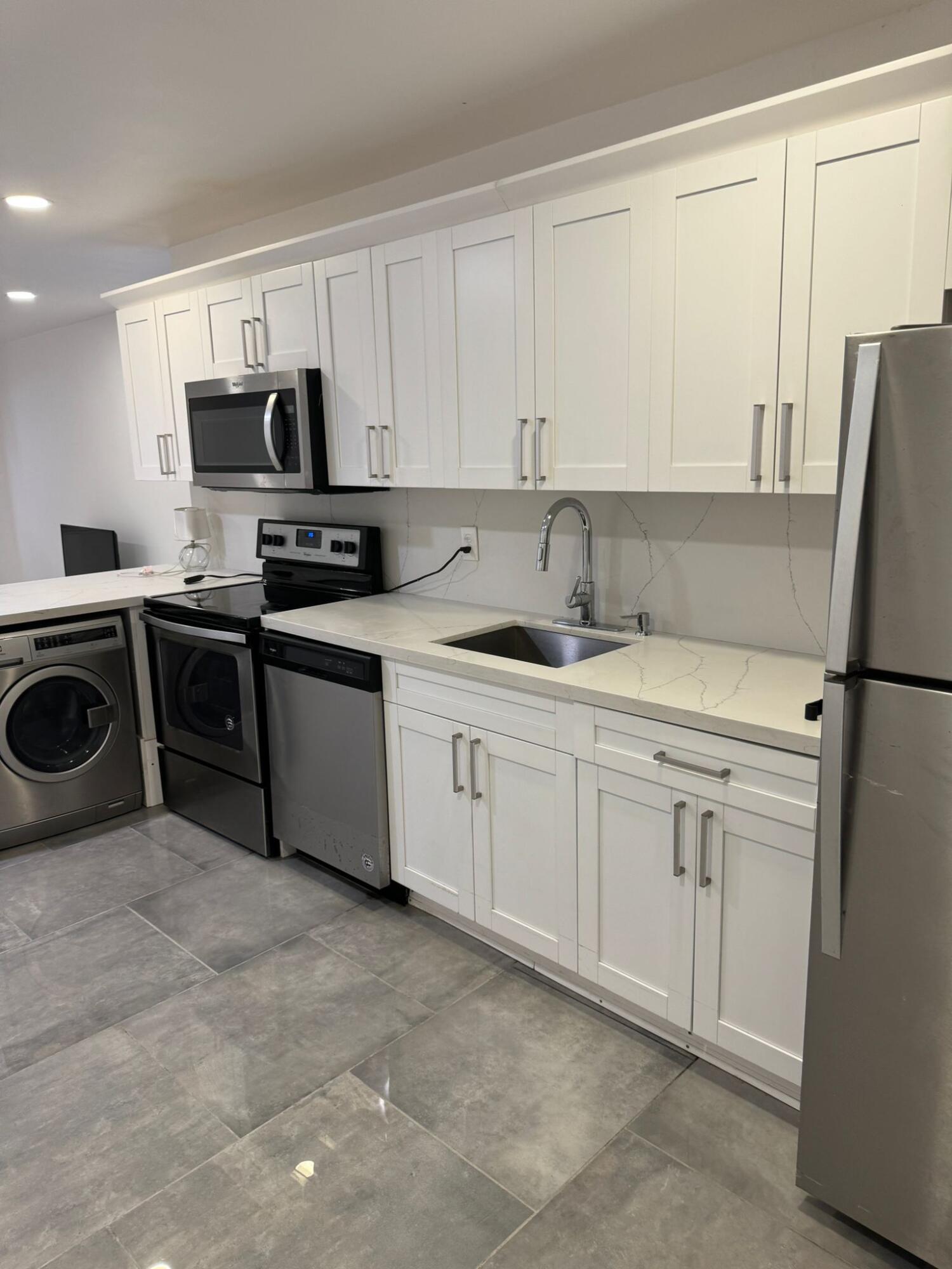 REED LAND CO - Residential Lease