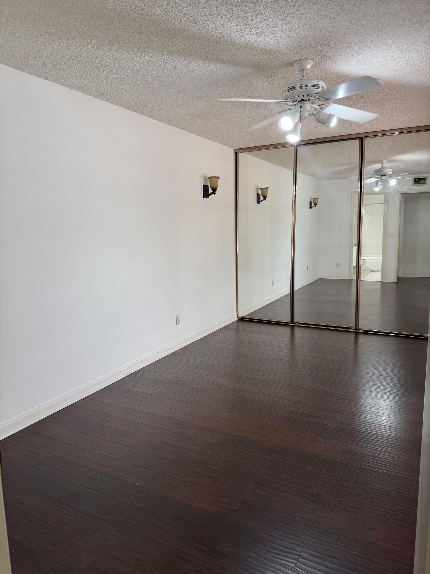 Wellesley At Lake Clarke Shores - Residential