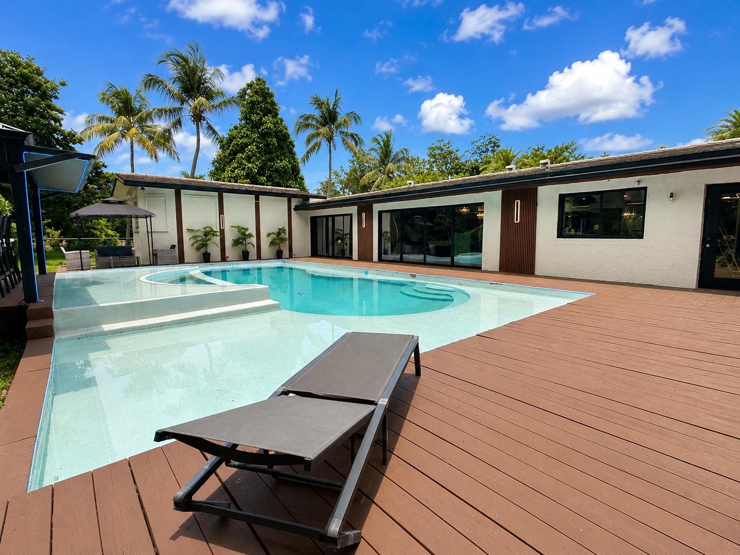 FLA FRUIT LANDS CO SUB NO 1 - Residential