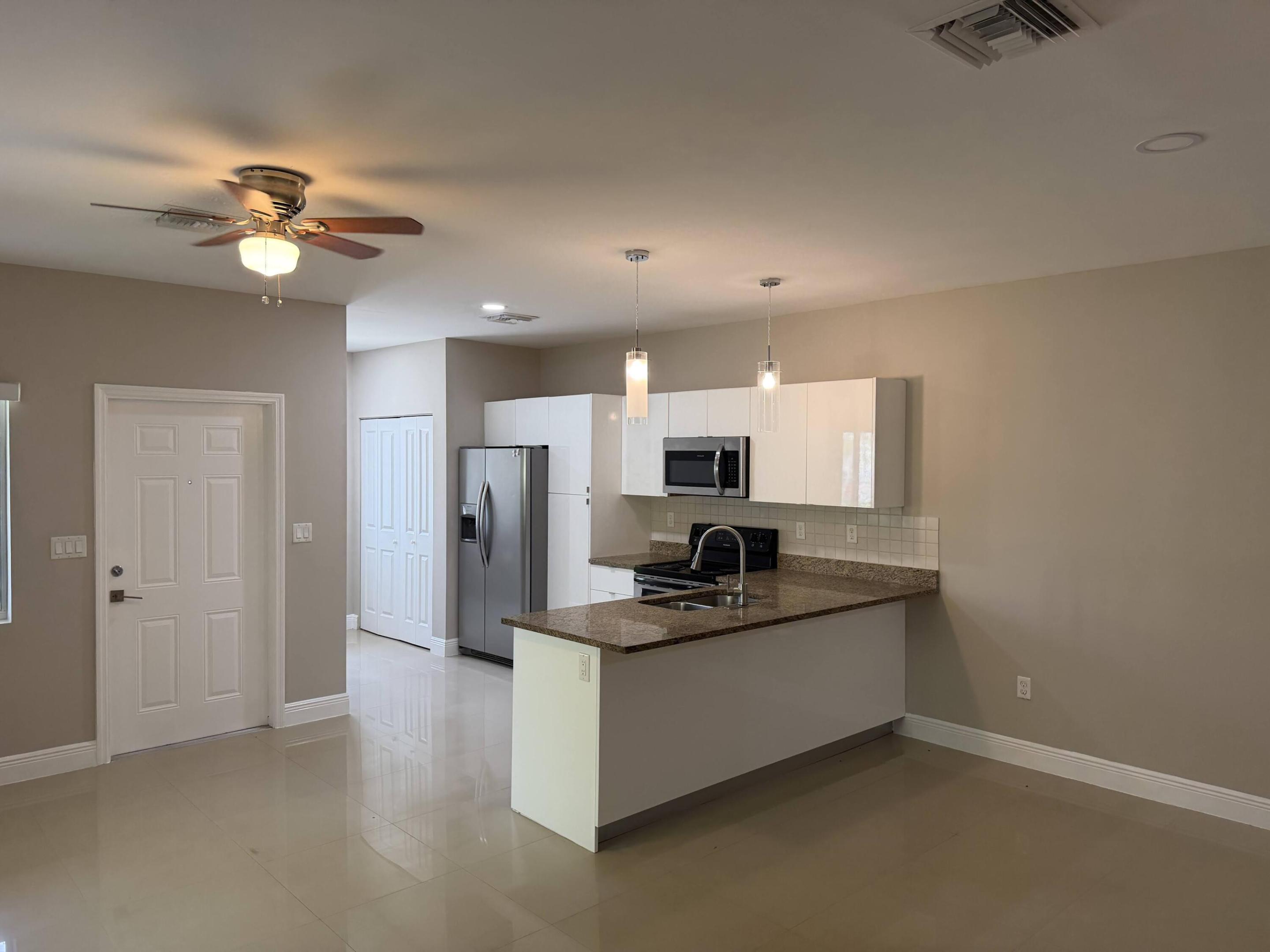 SEMINOLE FOREST - Residential Lease