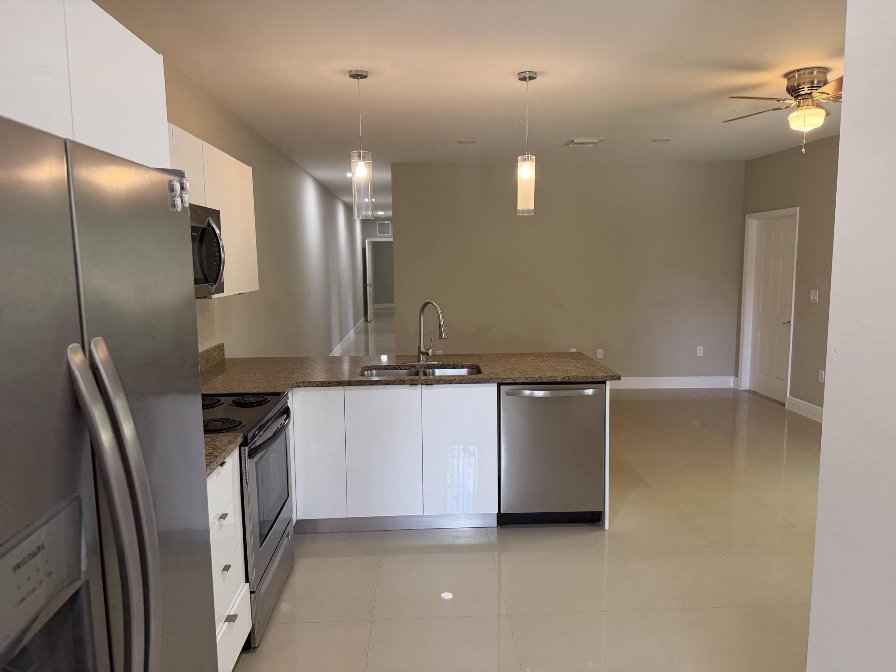 SEMINOLE FOREST - Residential Lease