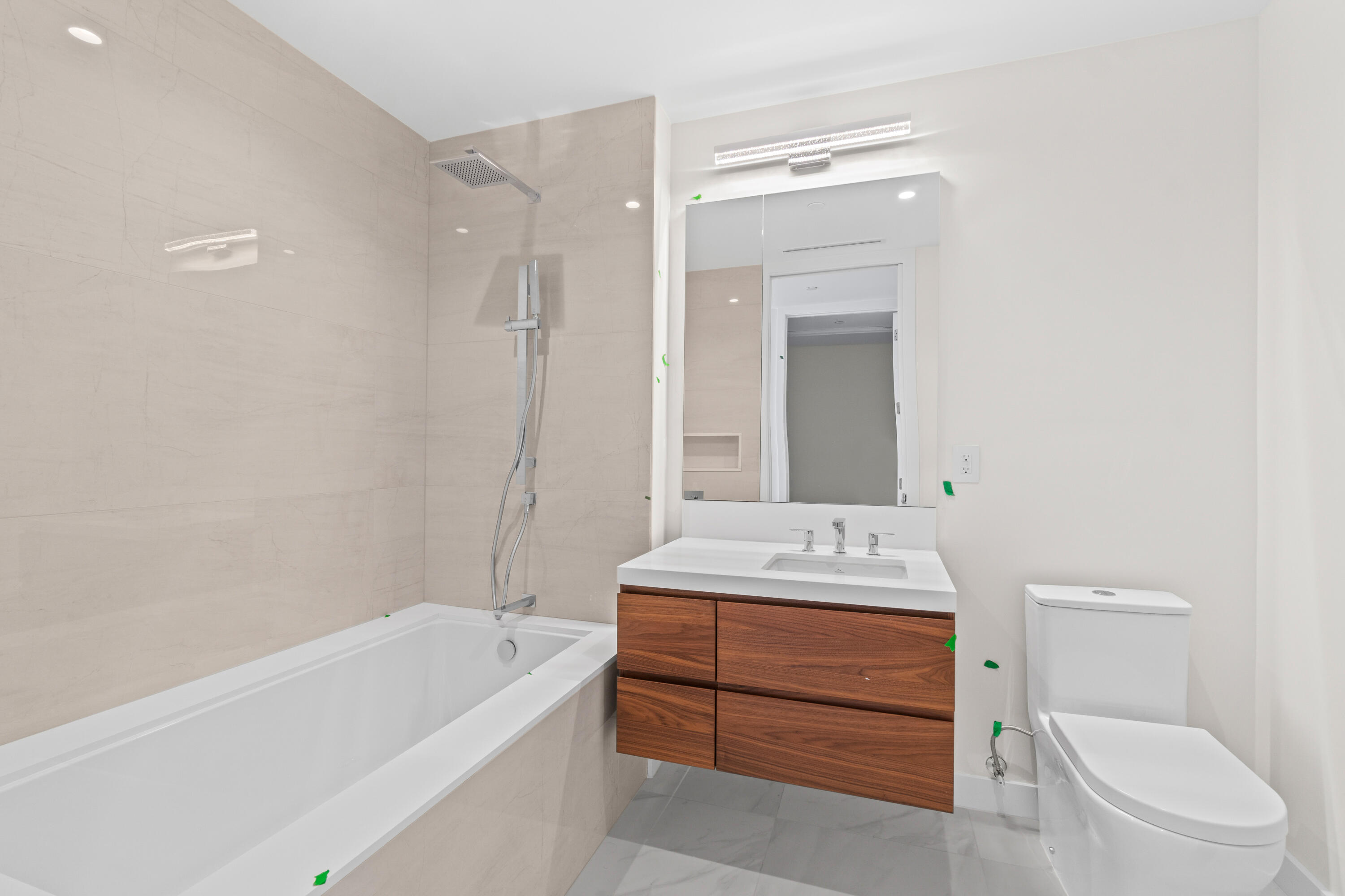 ALINA 220 BOCA RATON CONDO - Residential