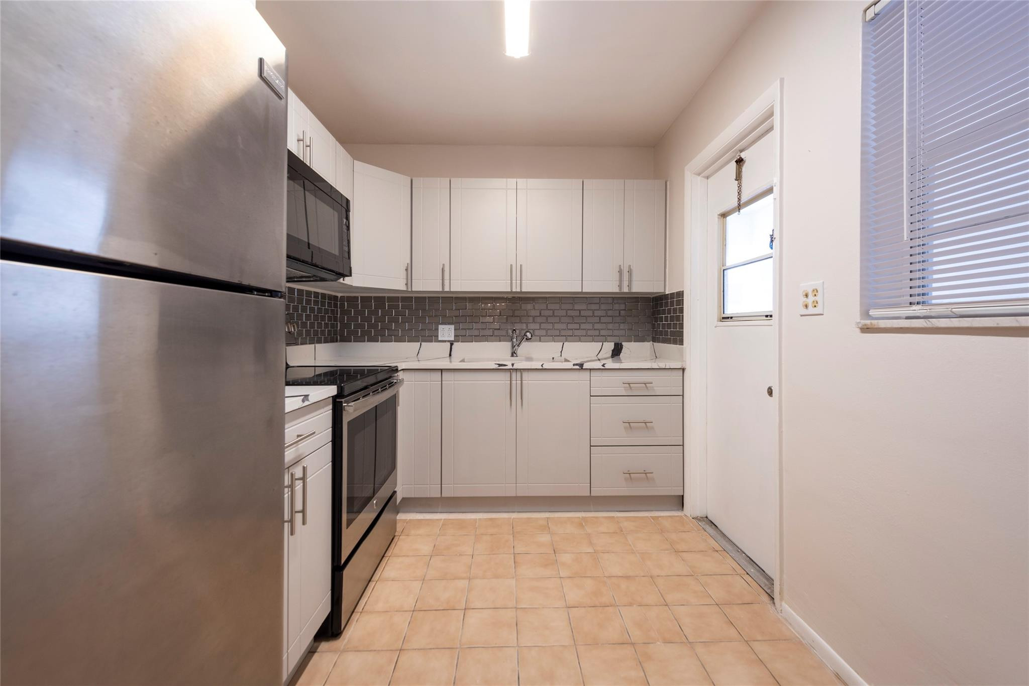 PARK SOUTH NINE INC CONDO - Residential