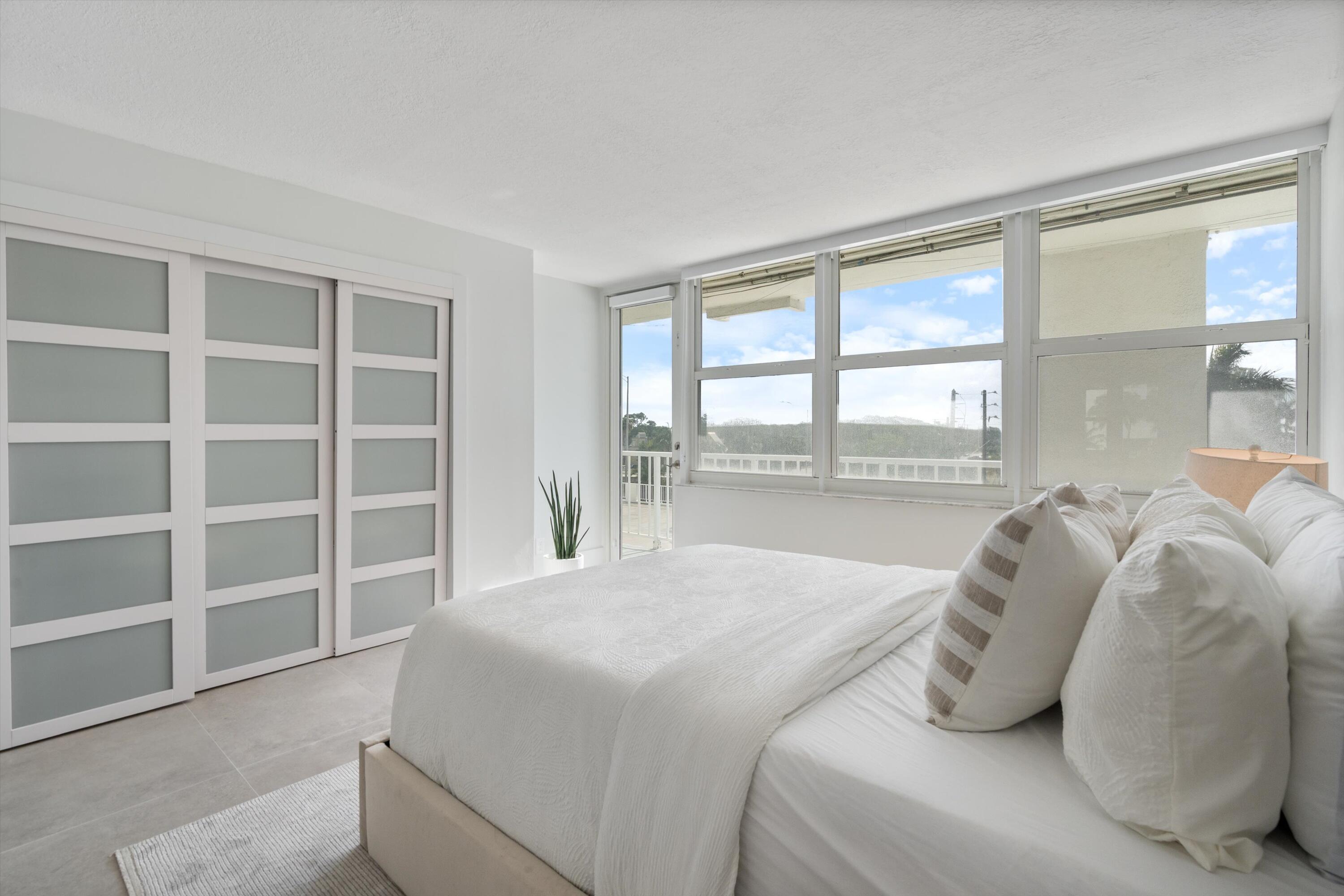 SUNRISE EAST CONDO - Residential