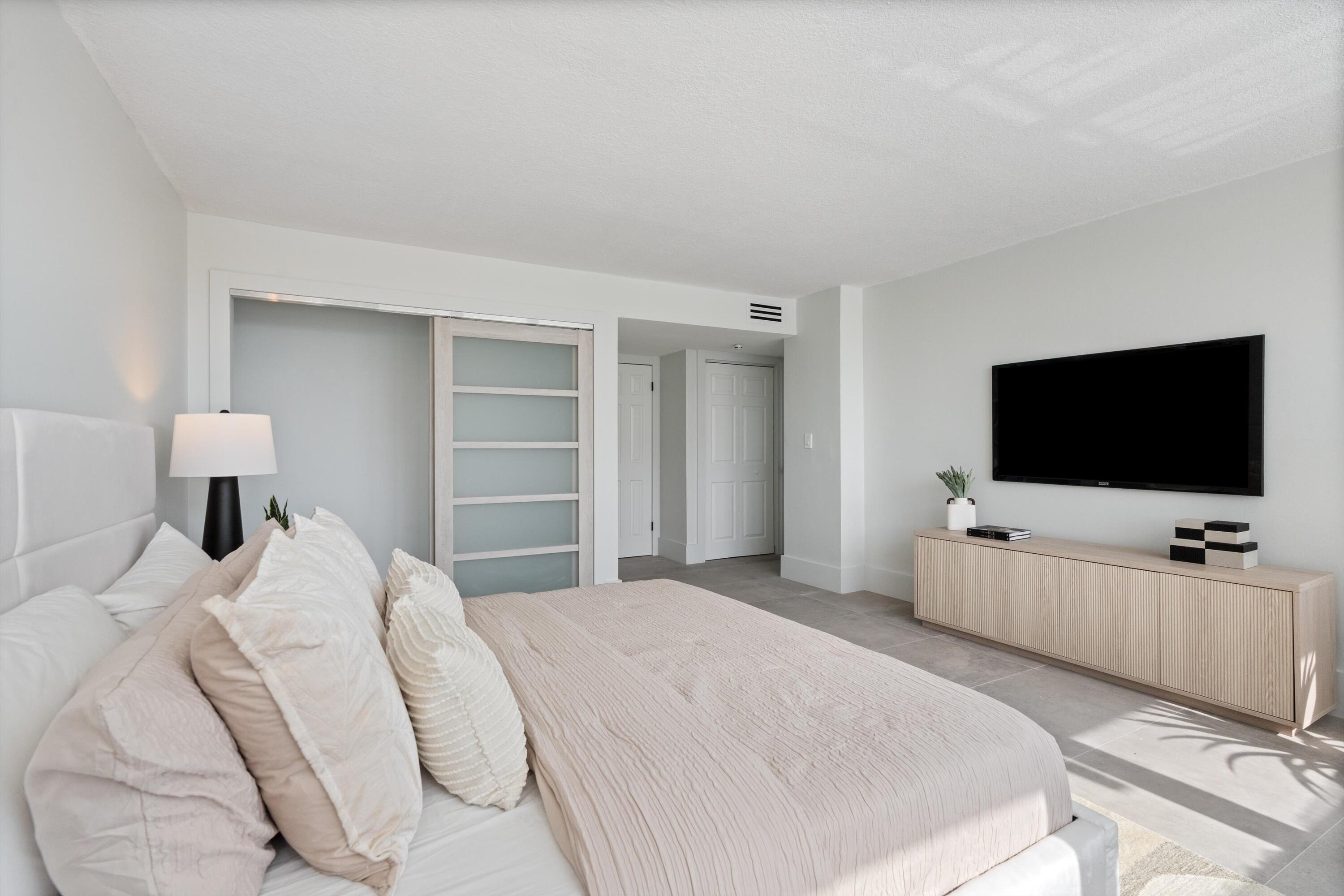 SUNRISE EAST CONDO - Residential