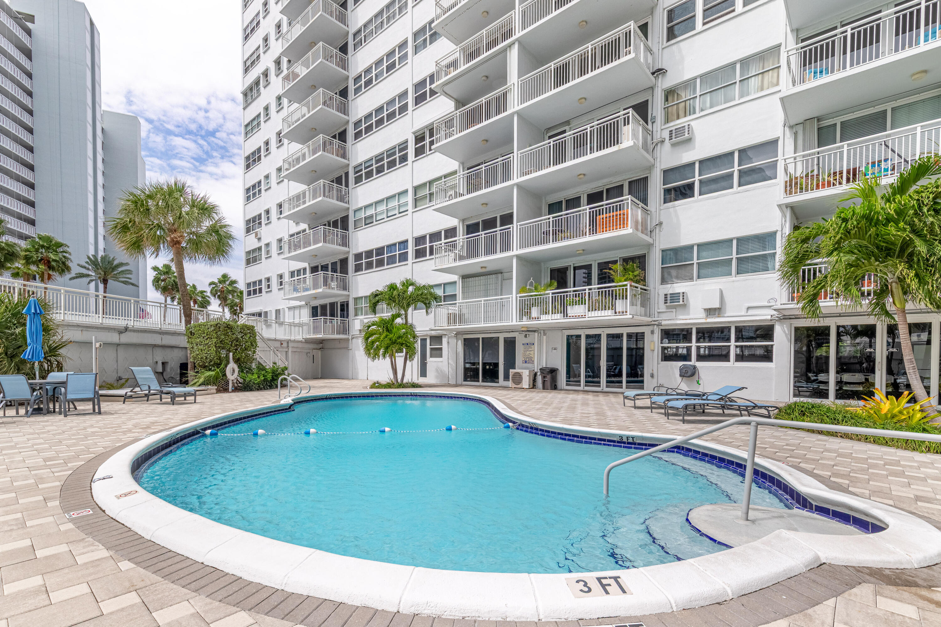 Atlantic Towers - Residential