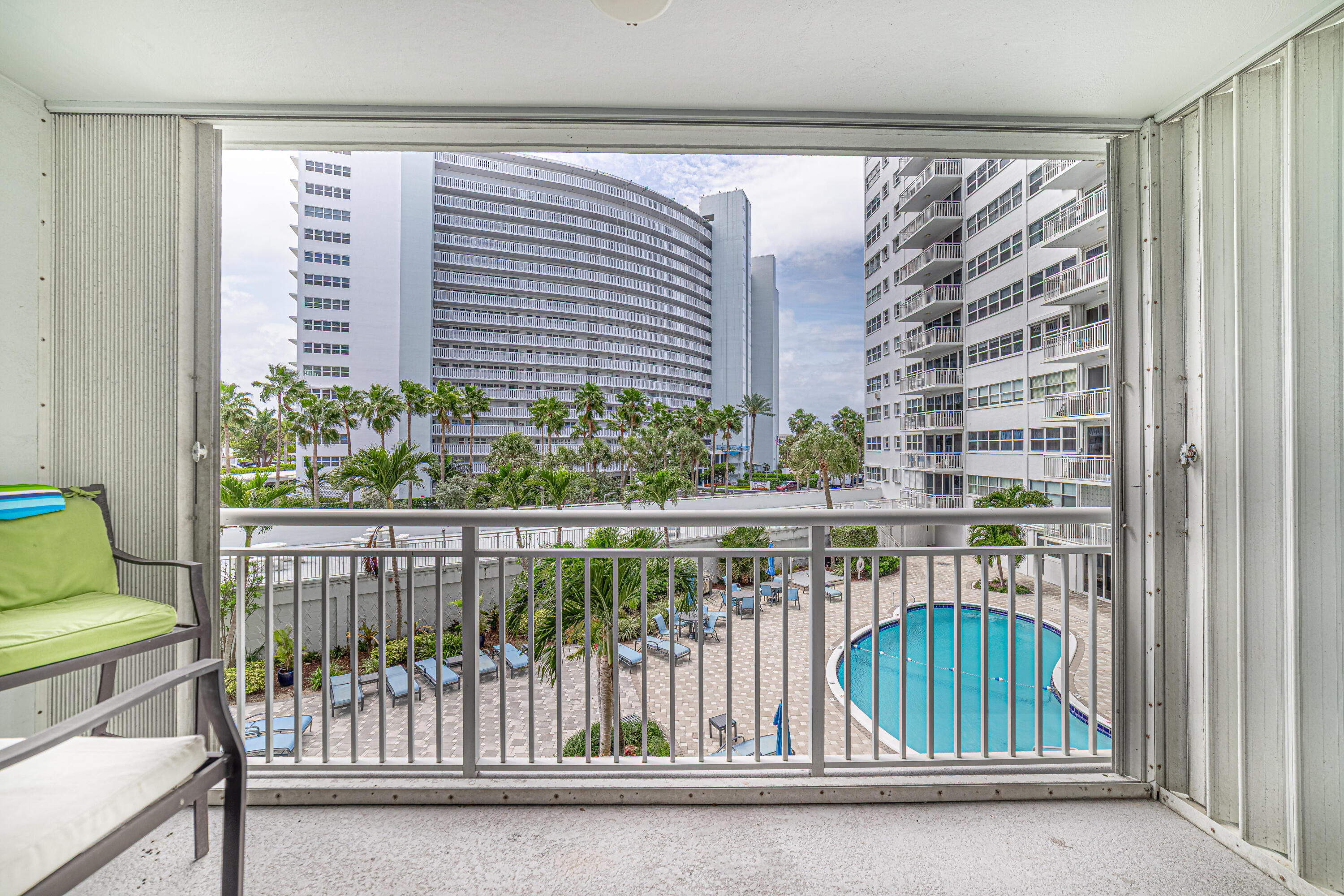 Atlantic Towers - Residential