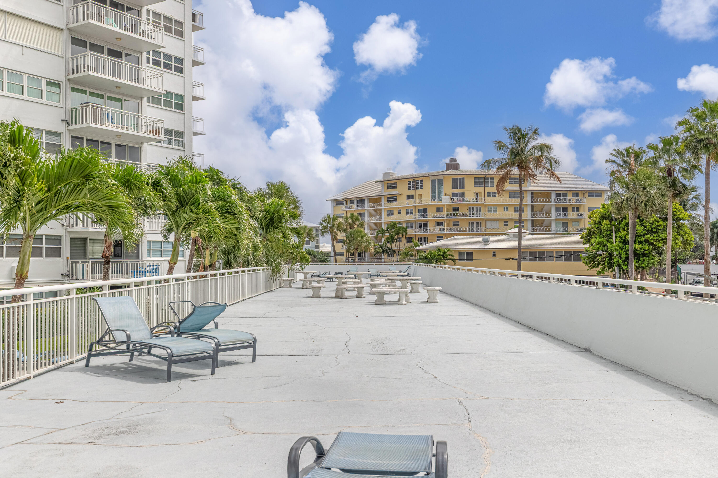 Atlantic Towers - Residential