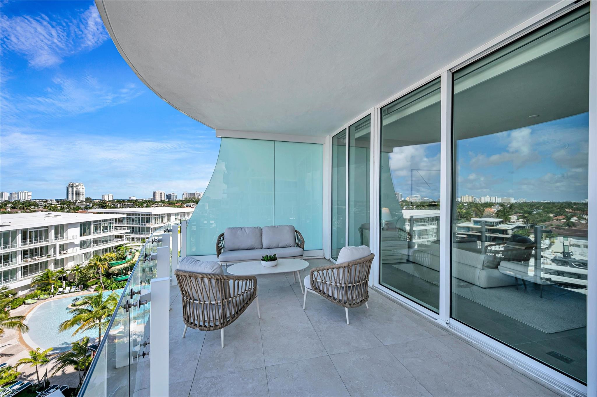 Pier sixty six - Residential