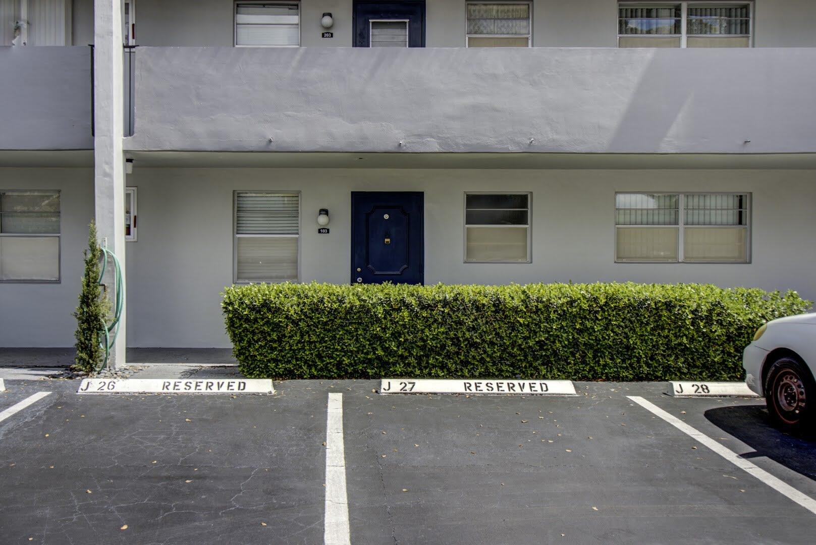 Beautifully updated and furnished 2 Bedroom/ 2 Bathroom desirable first floor condo.  Parking space in front of unit.  In a prime location  55+ community.  With many amenities such as recreational activities, fitness room, game room, community auditorium, library, heated pool, Mens Club, Women's Club and Senior Star lighter Show. Close to shopping nand places of worship.