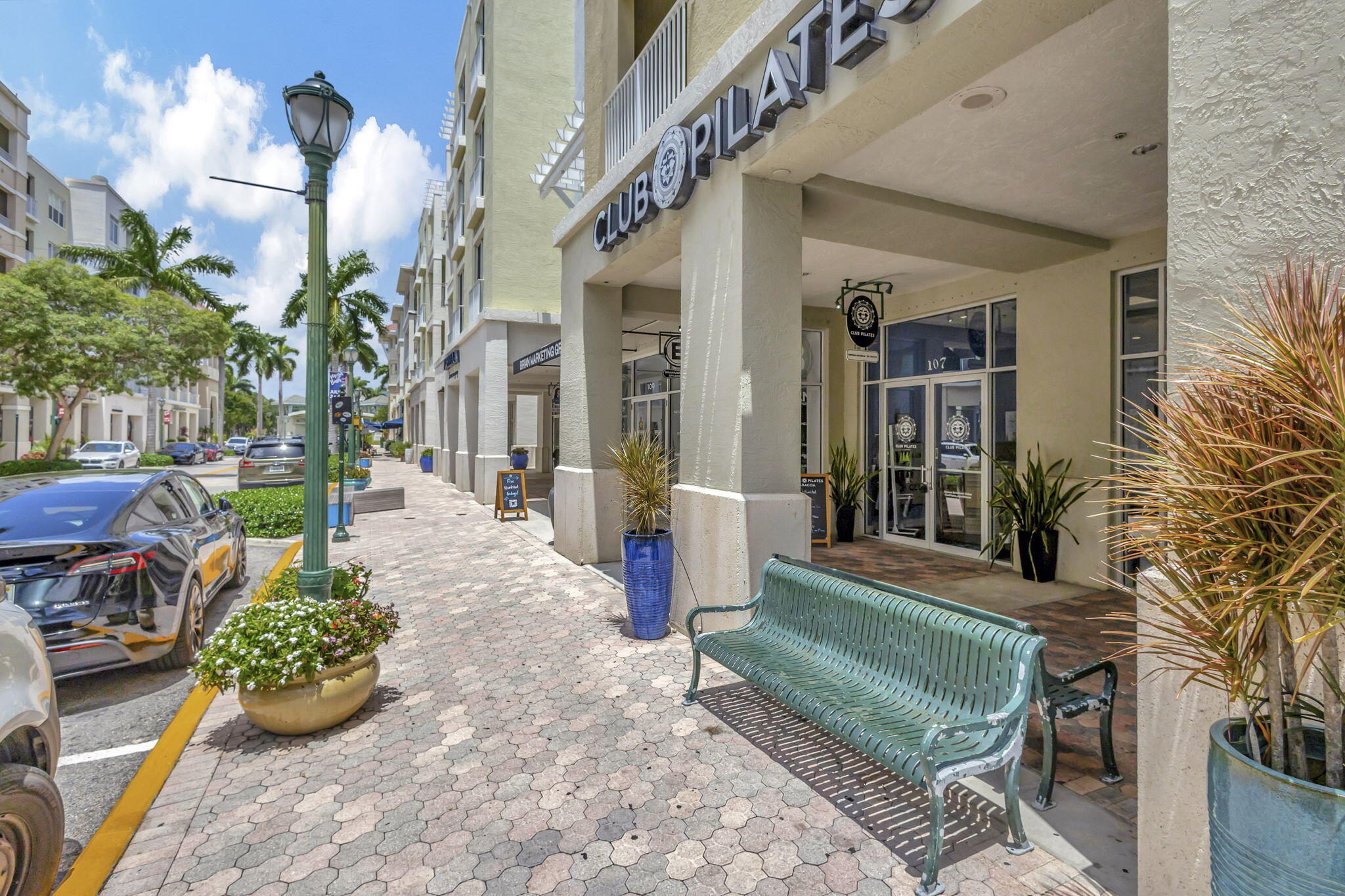 Village At Abacoa Condo - Residential