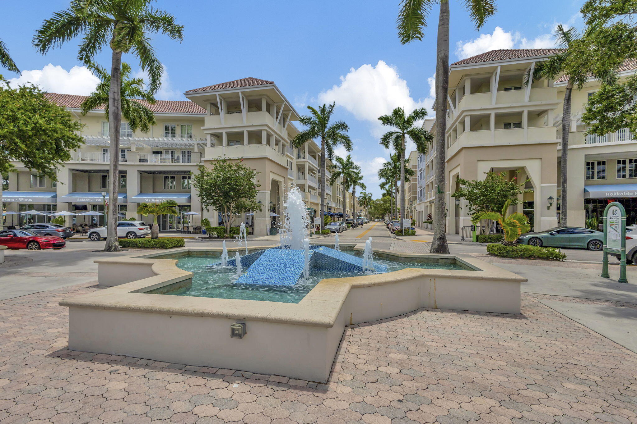 Village At Abacoa Condo - Residential