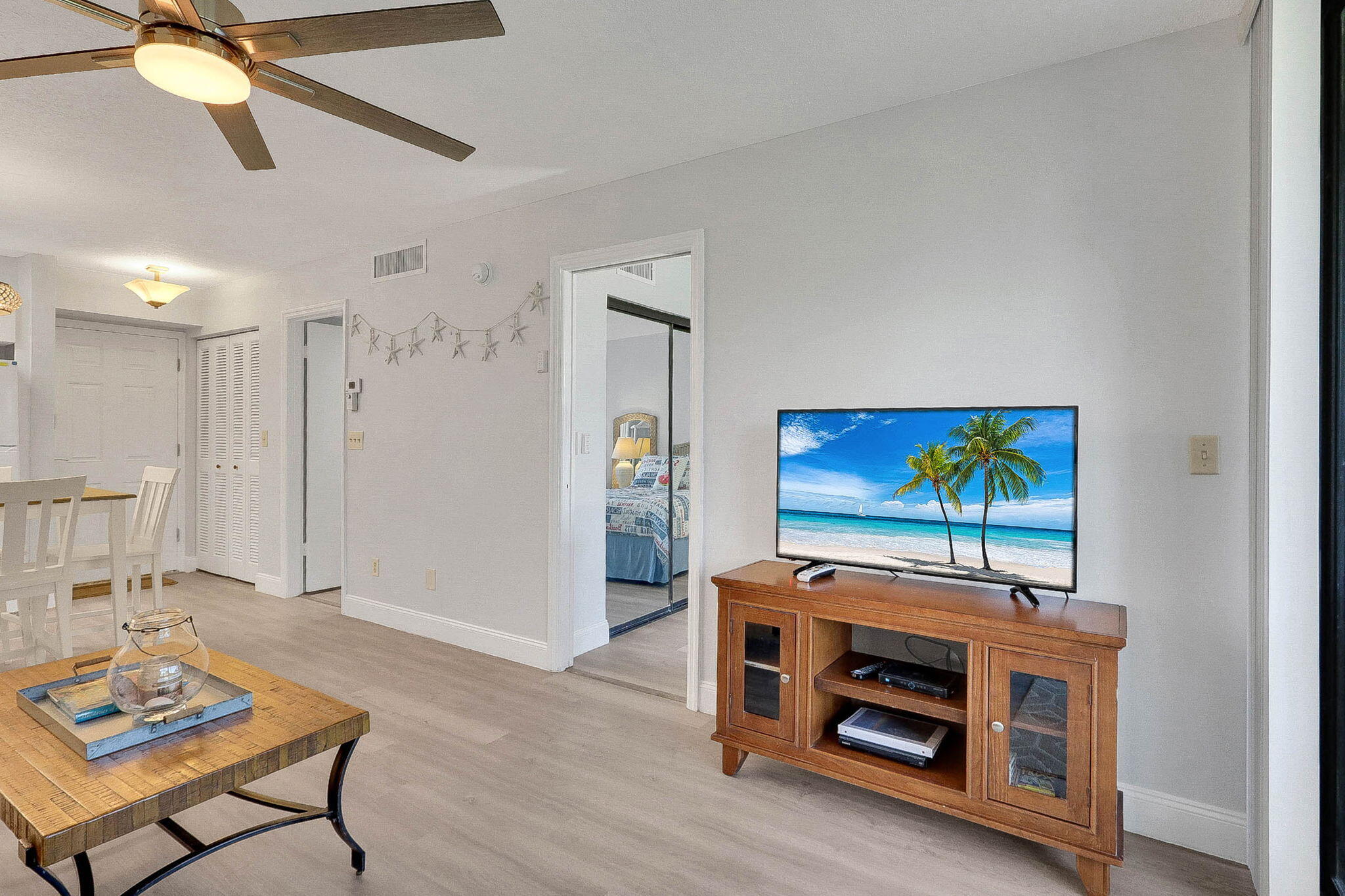 GOLF VILLAS - Residential