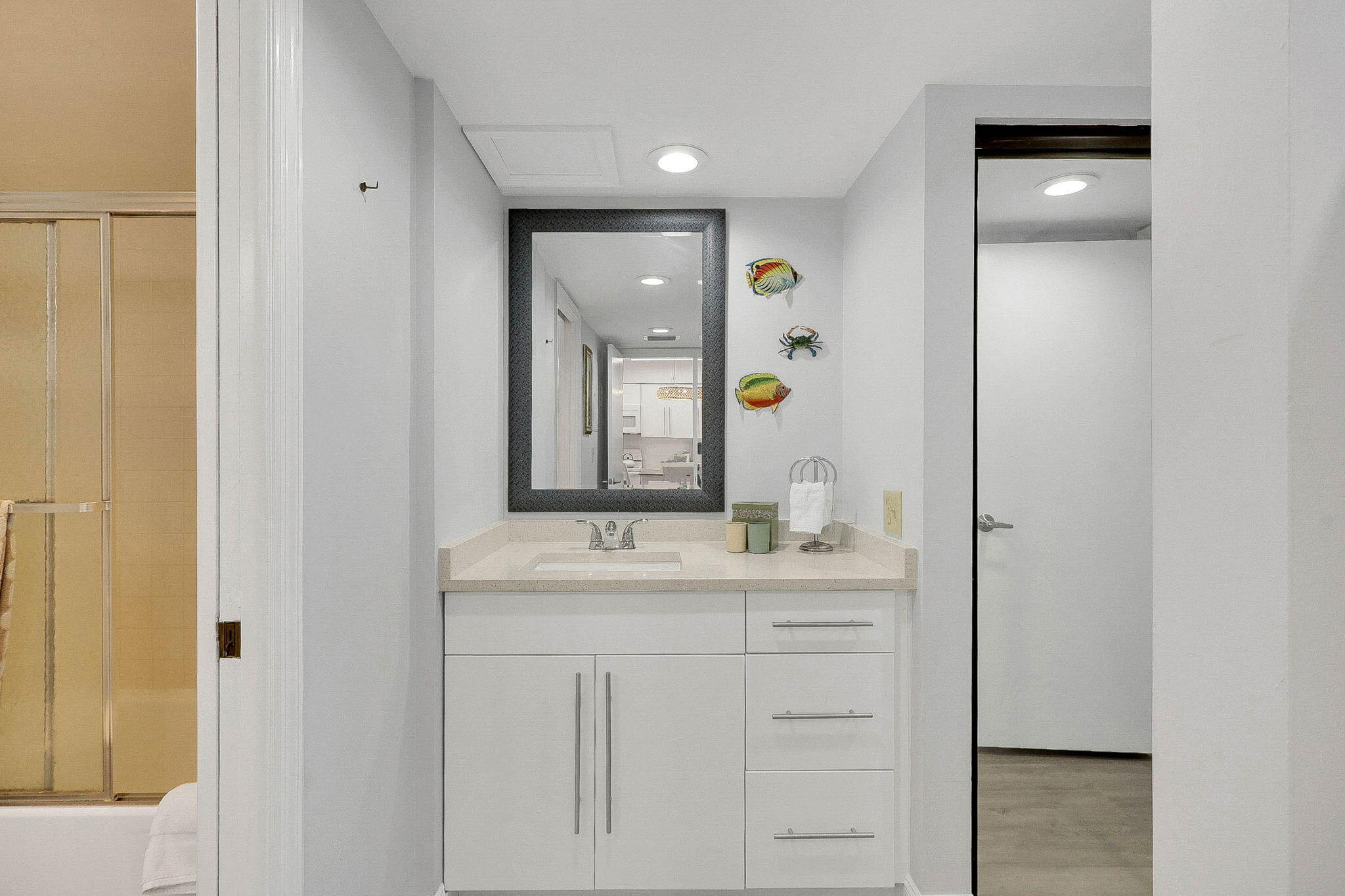 GOLF VILLAS - Residential