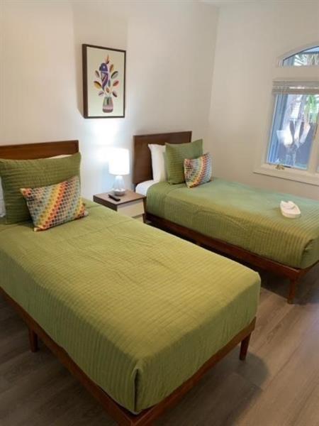 Barcelona Isle 27-10 B - Residential