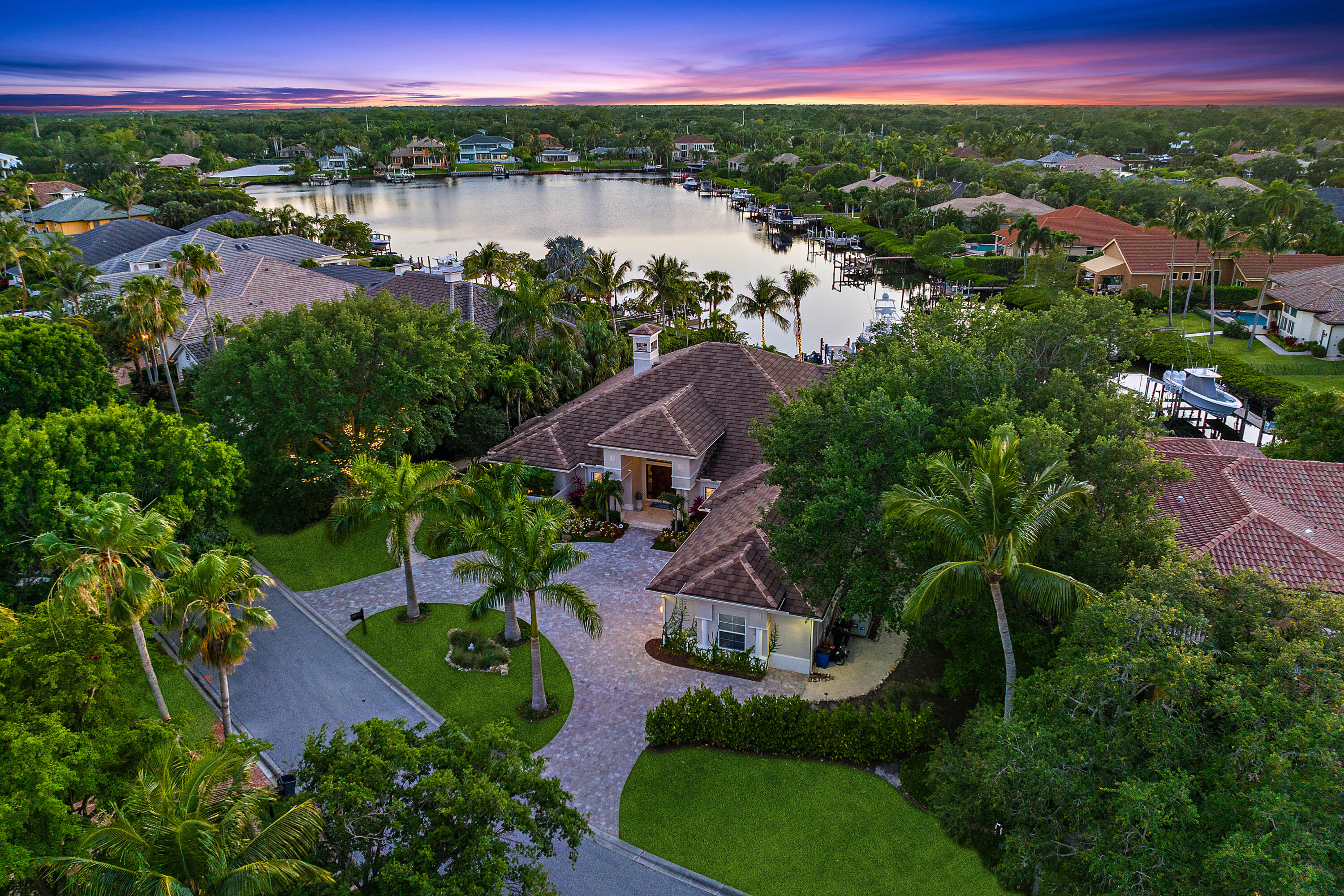 JUPITER RIVER ESTATES - Residential