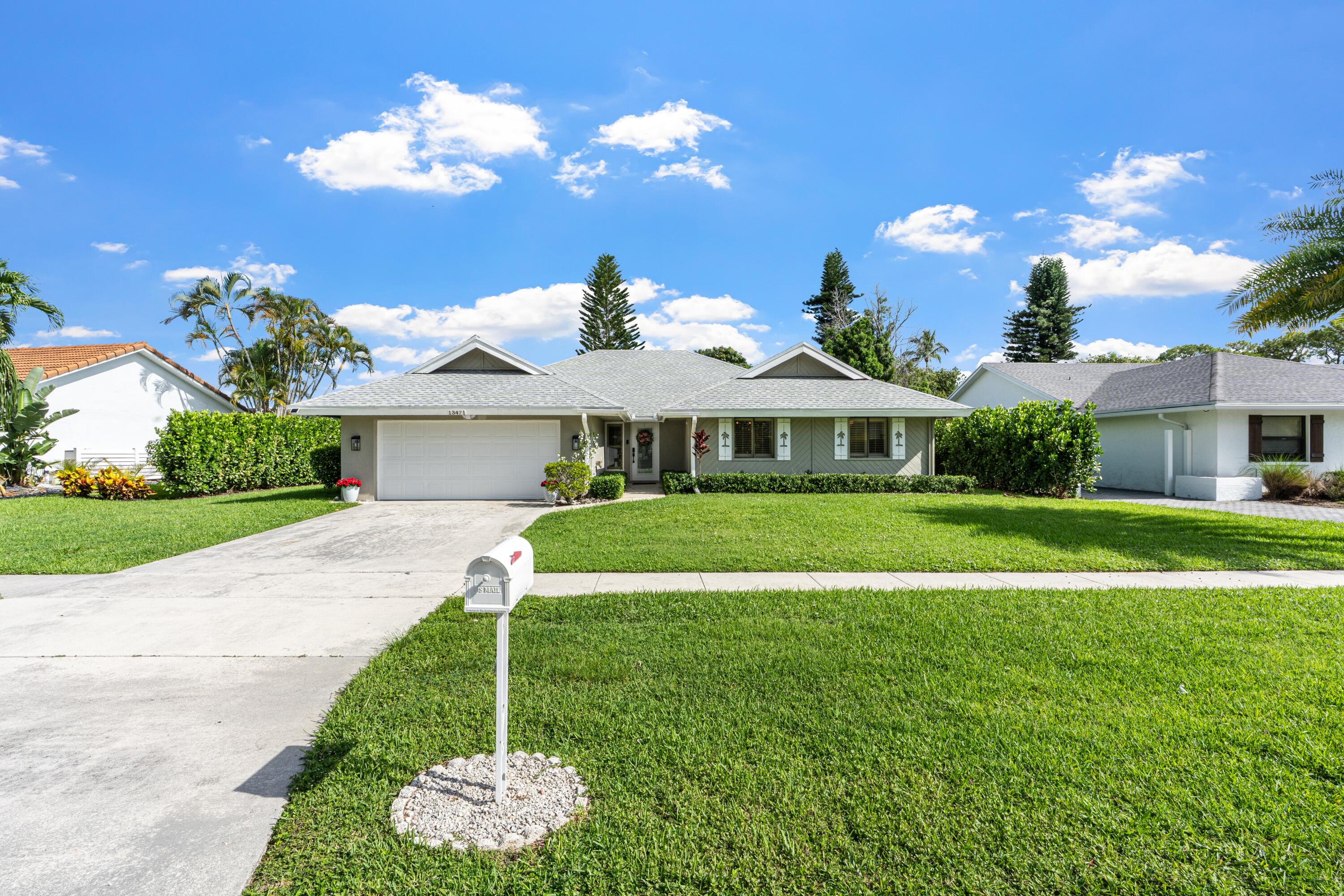 SUGAR POND MANOR OF WELLINGTON - Residential Lease
