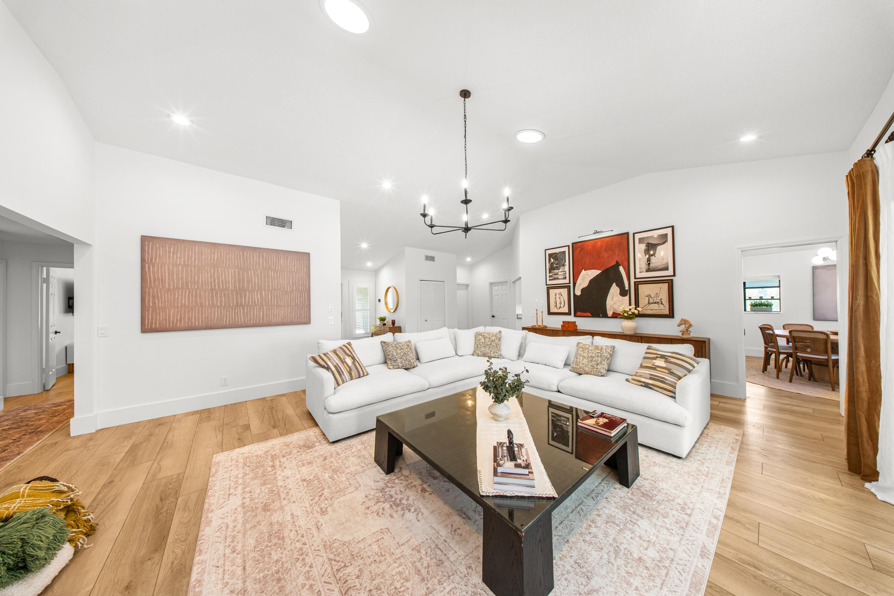 SUGAR POND MANOR OF WELLINGTON - Residential Lease