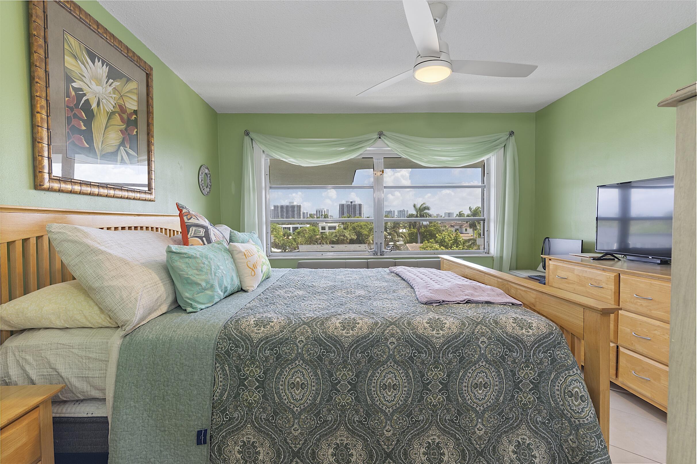ISLE OF PARADISE CO-OP F - Residential
