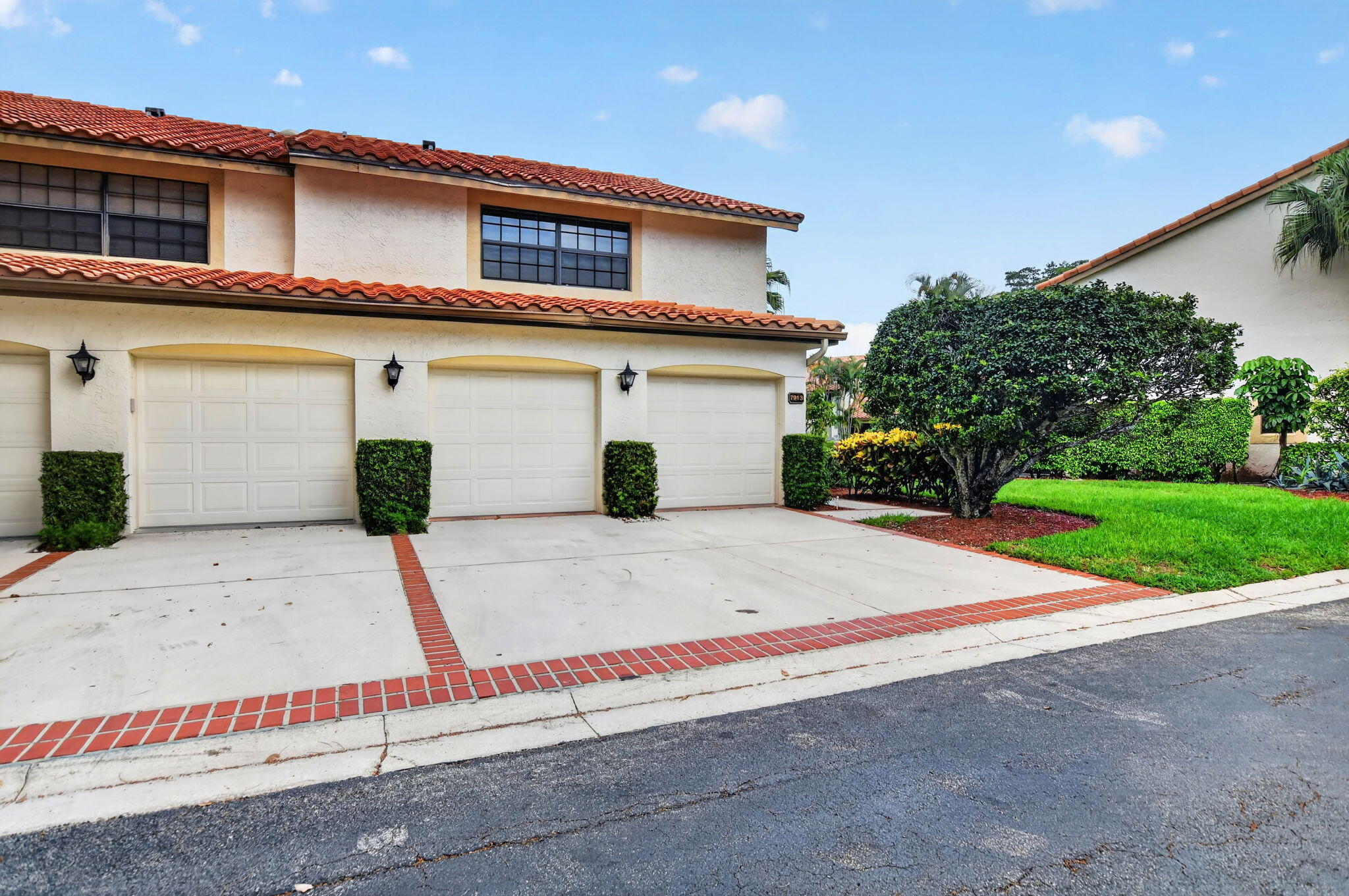 LA MIRADA AT BOCA POINTE - Residential