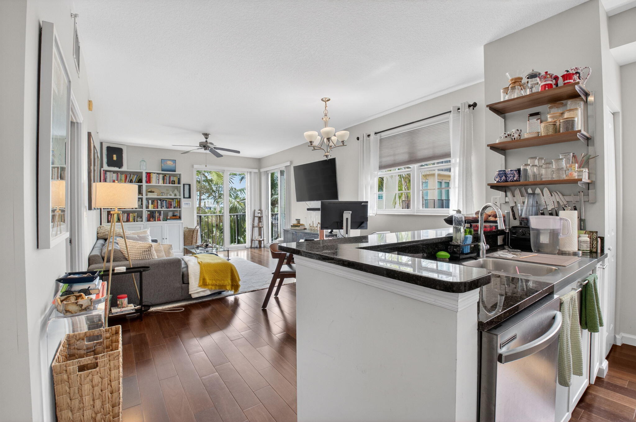 ASTOR CONDO - Residential Lease